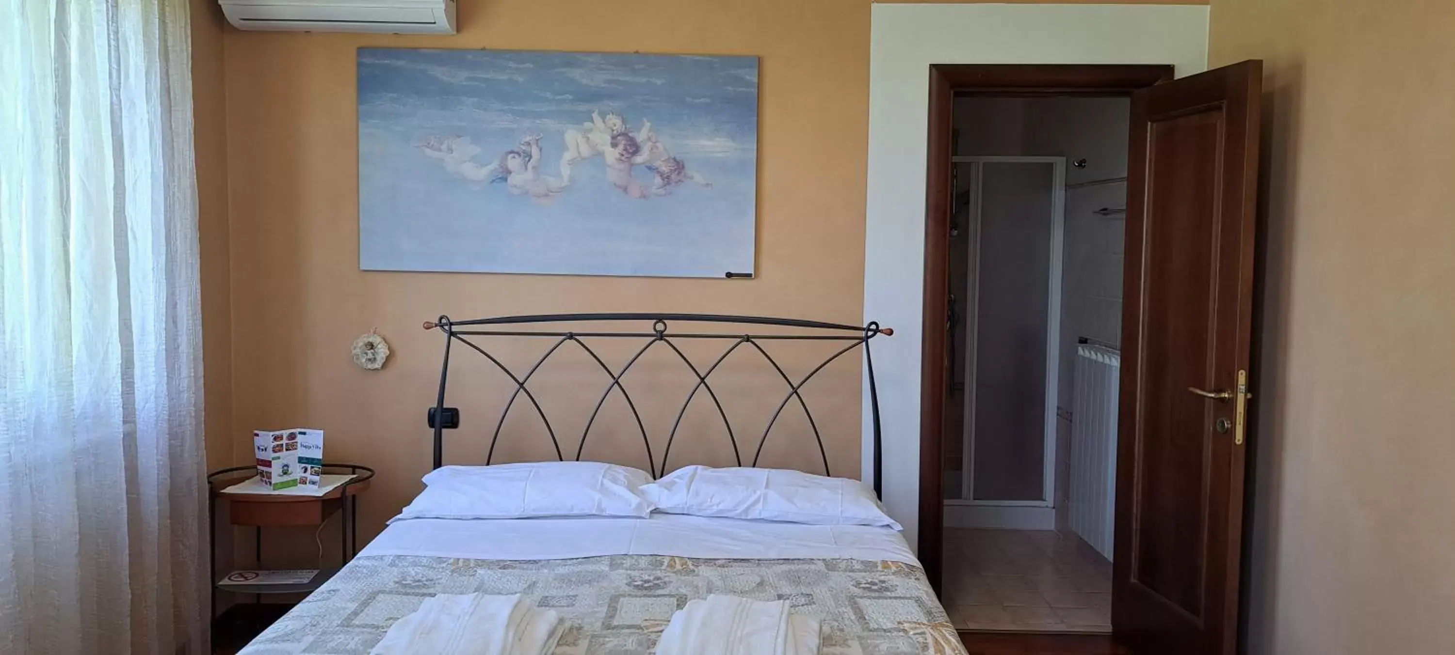 Bed in B & B le tre rose