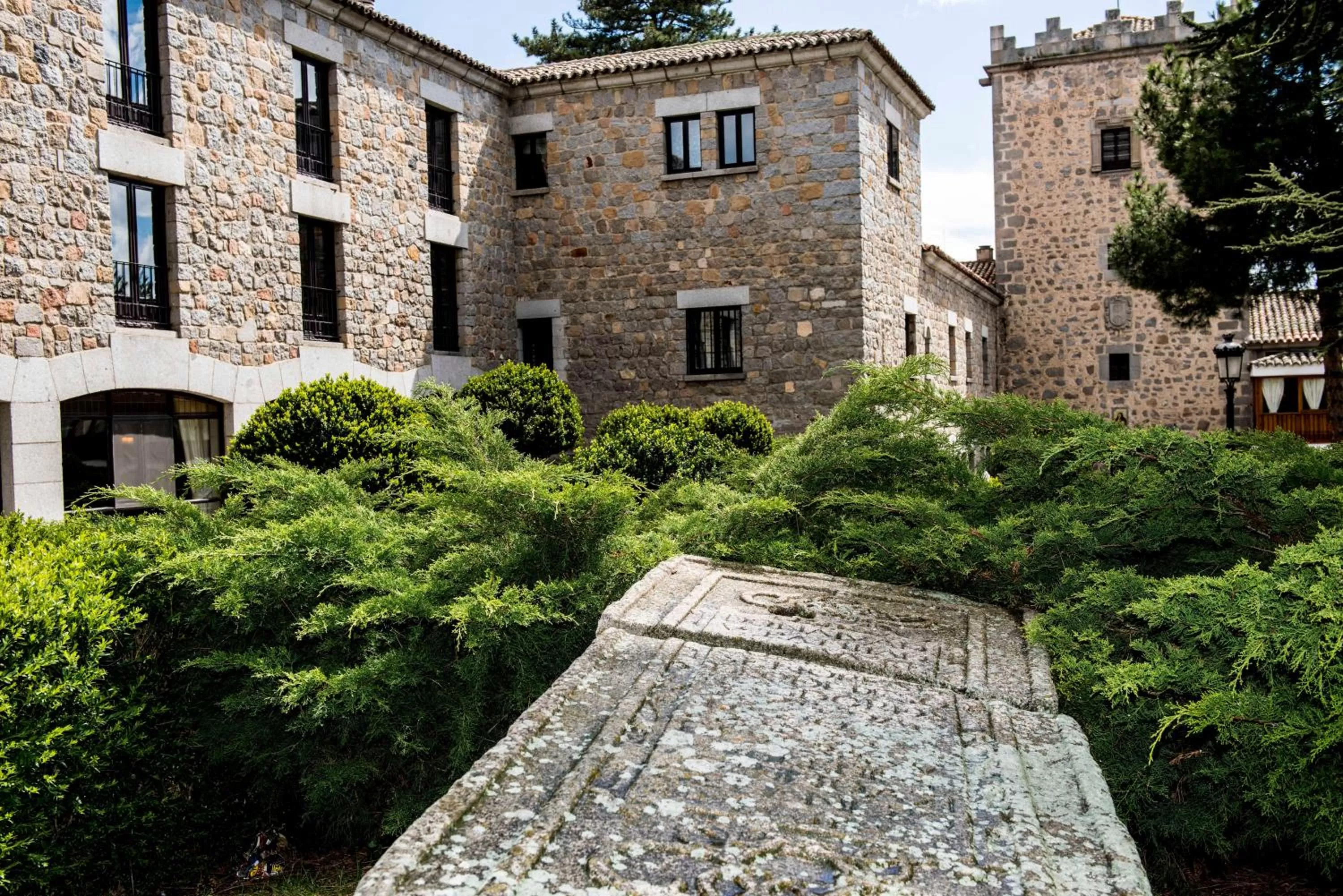 Facade/entrance in Parador de Ávila