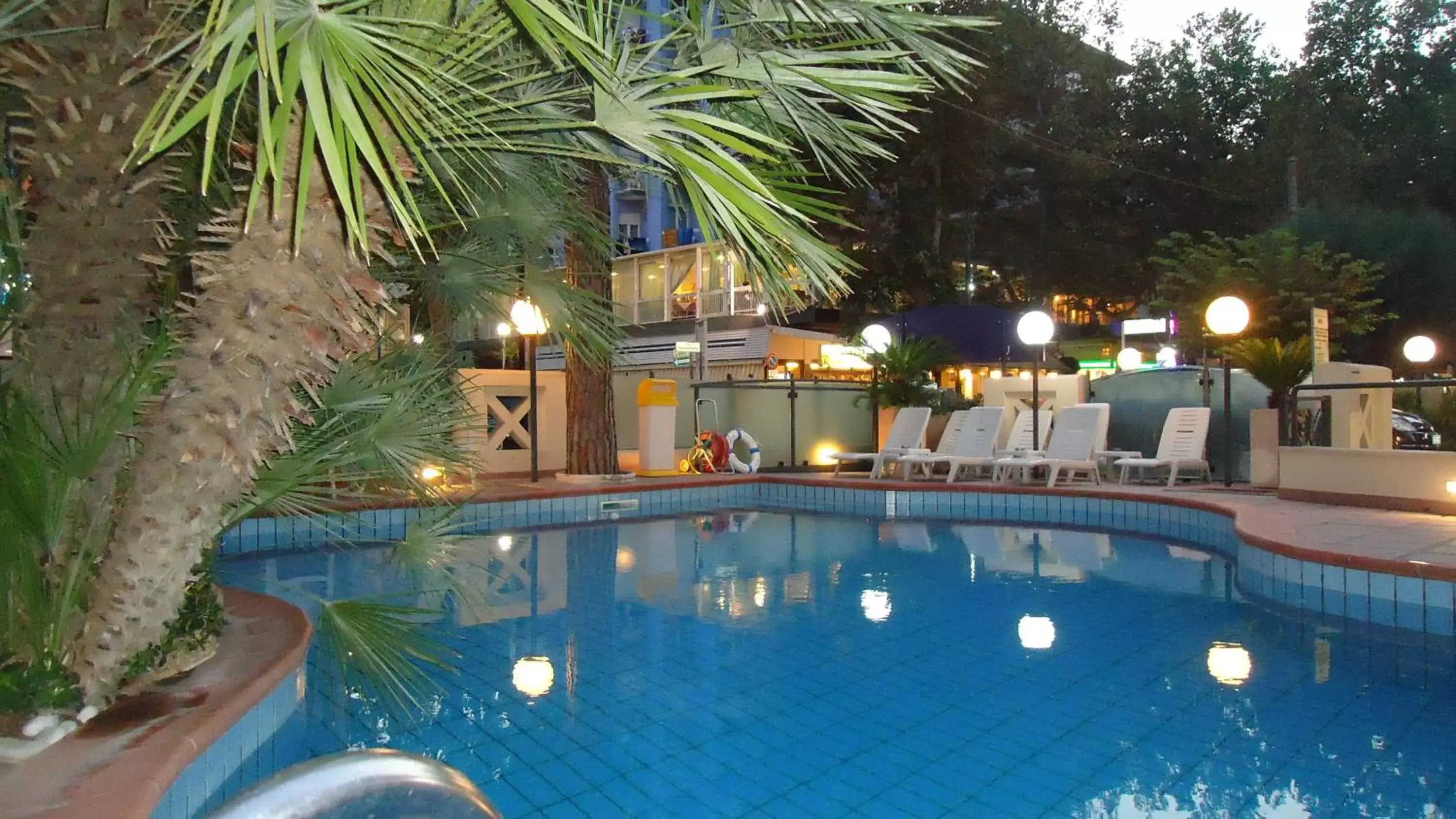 Swimming Pool in Hotel Cobalto