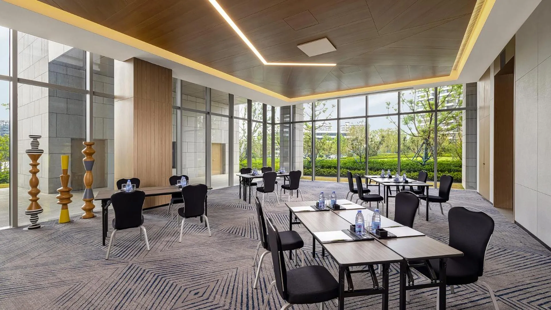 Banquet/Function facilities in Renaissance Changzhou Wujin Hotel