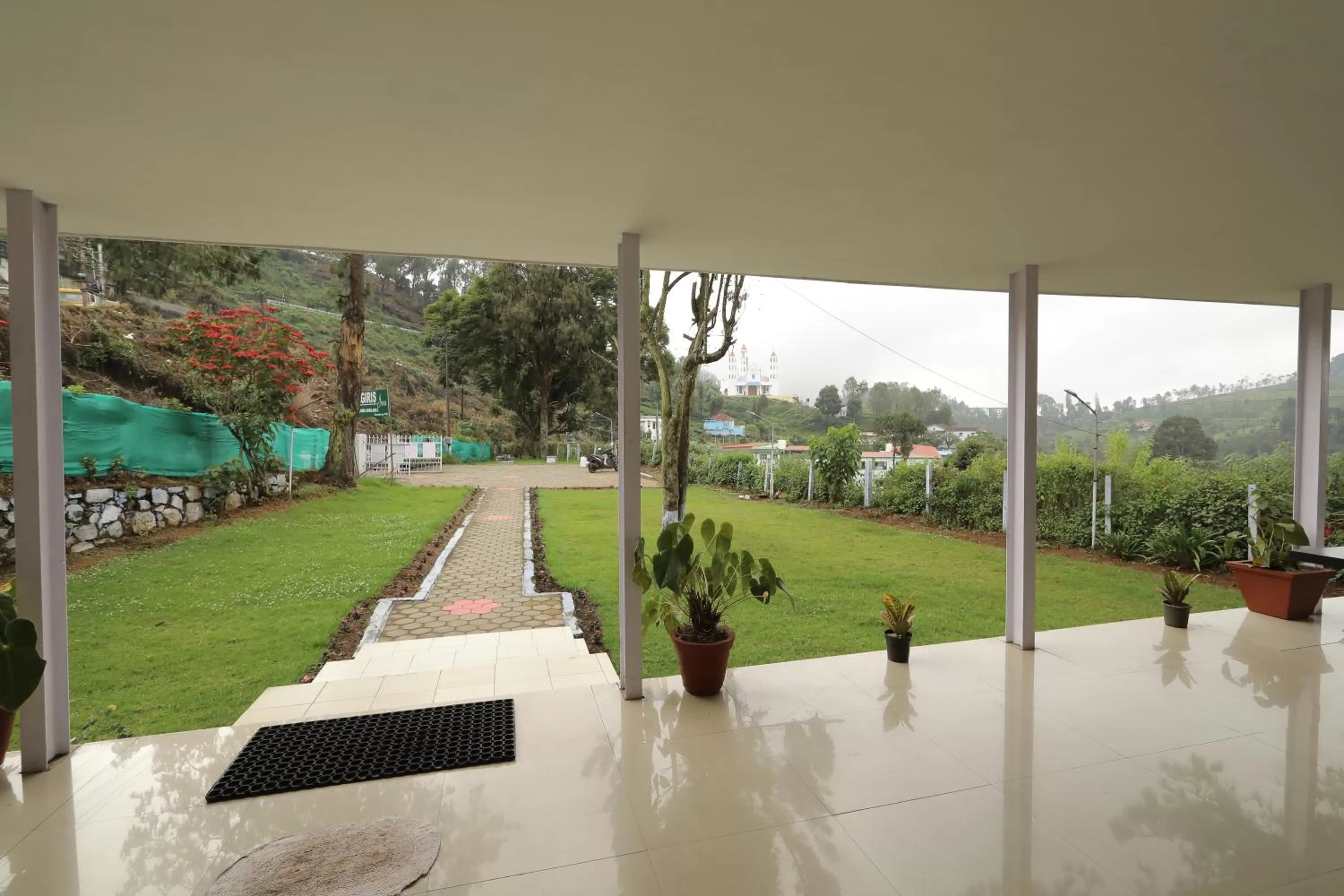 Day in Nilgiris Inn By Lexstays Kotagiri, Ooty