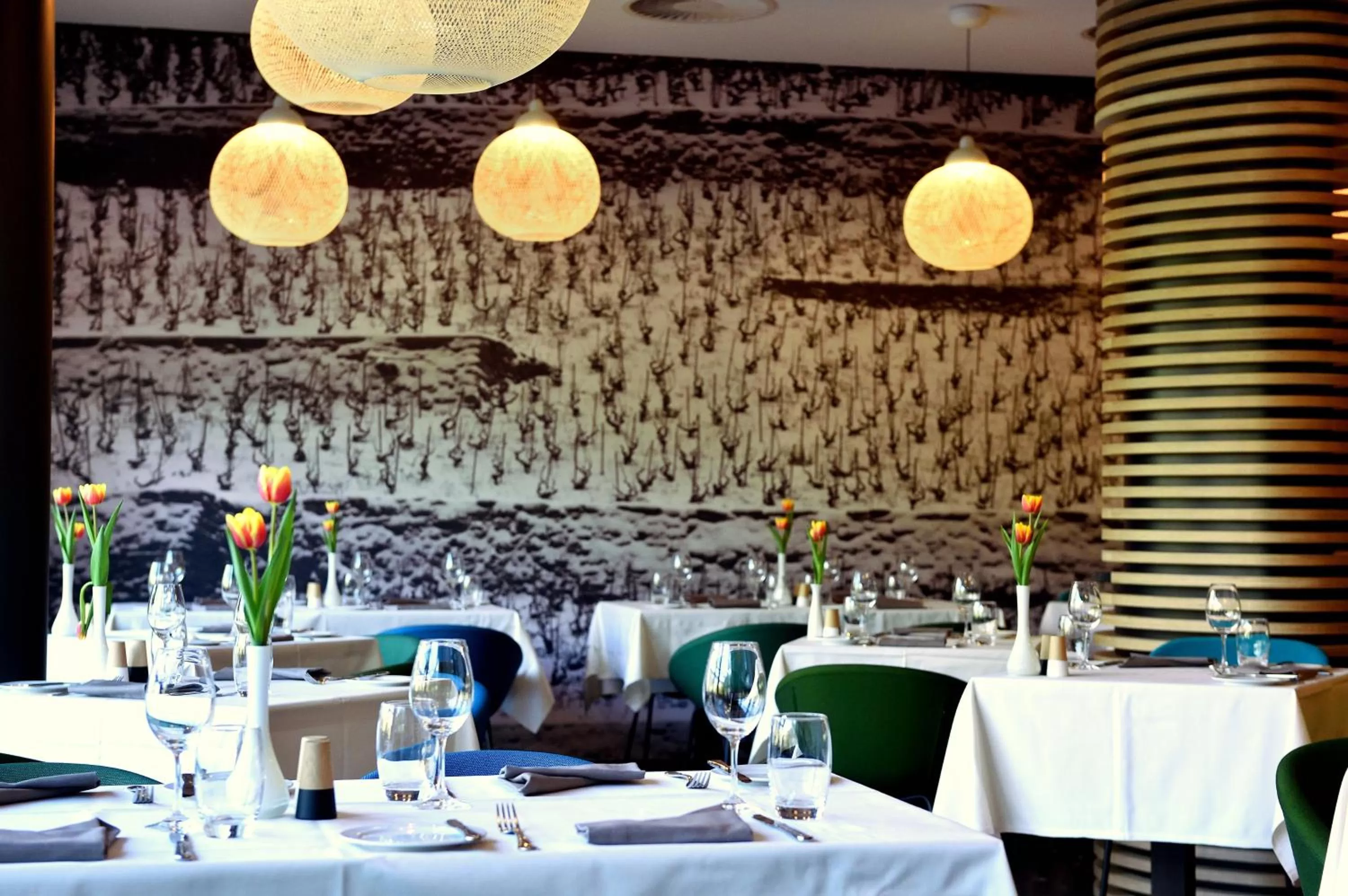 Restaurant/places to eat in Hotel Vatel 4* Superior