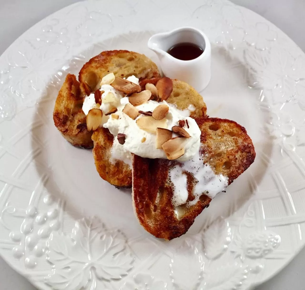 Breakfast in The Nutmeg Vermont