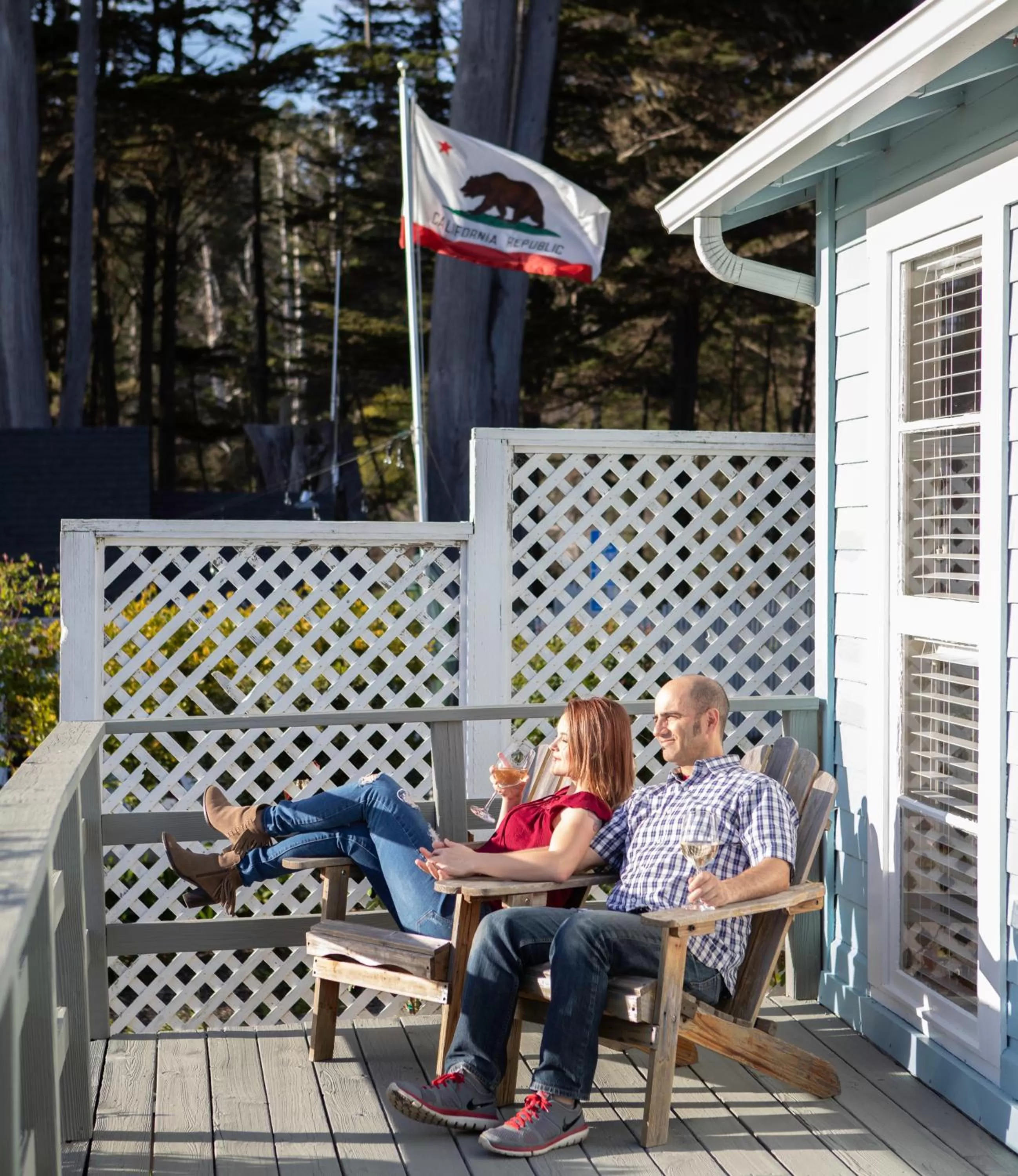 People in Inn at Schoolhouse Creek