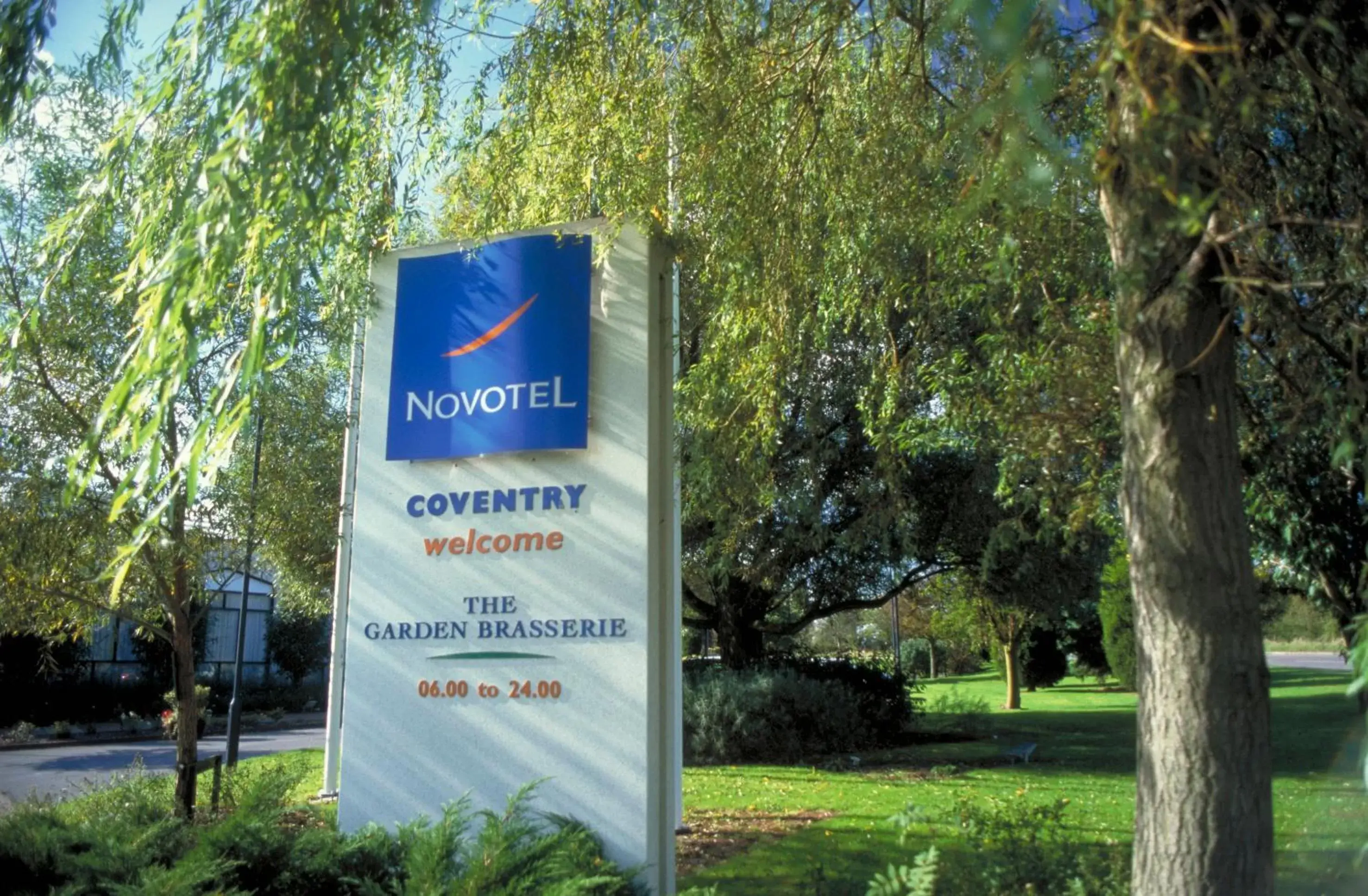 Facade/entrance, Property Building in Novotel Coventry