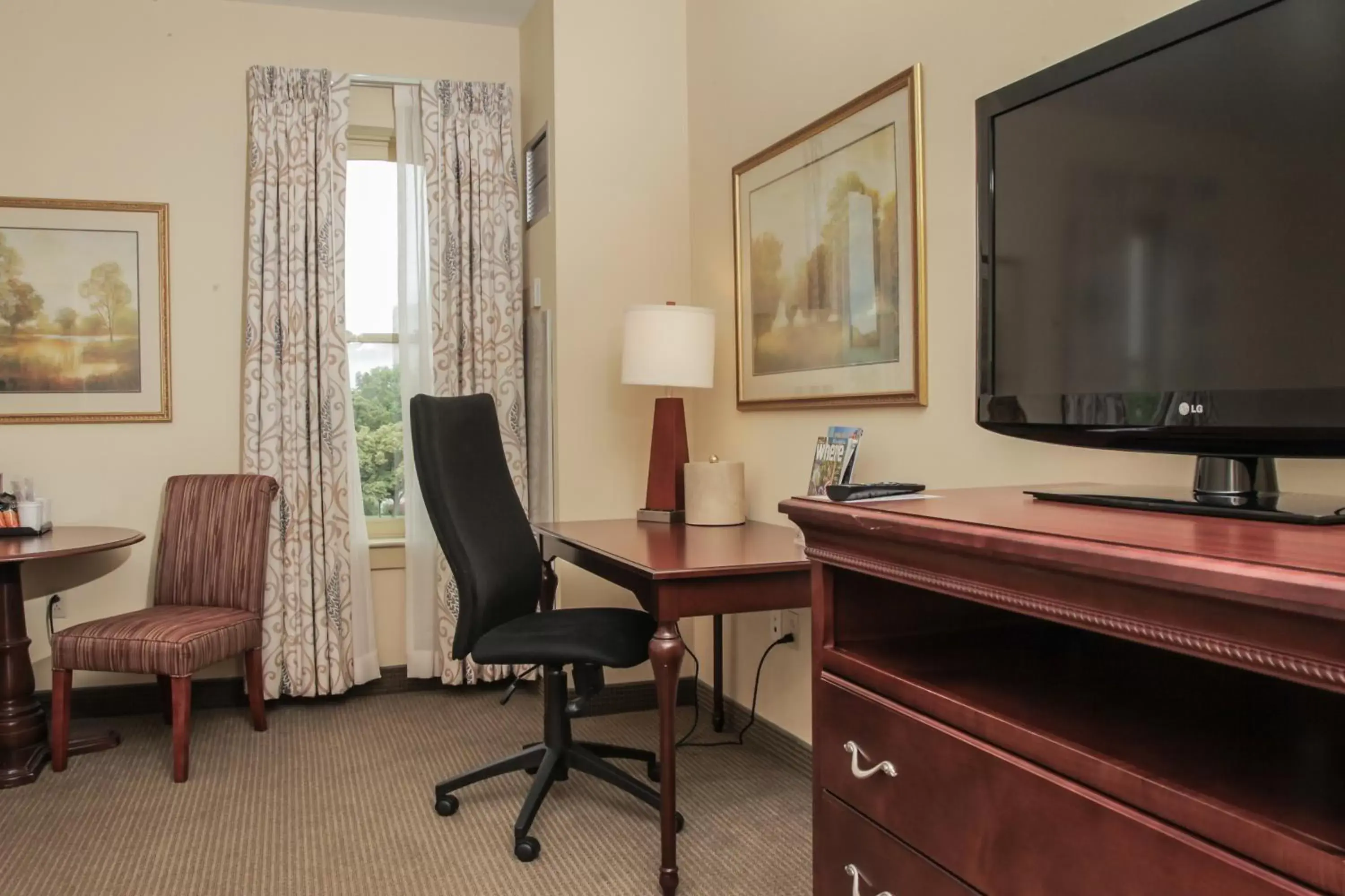 TV/Entertainment Center in The Conwell Inn