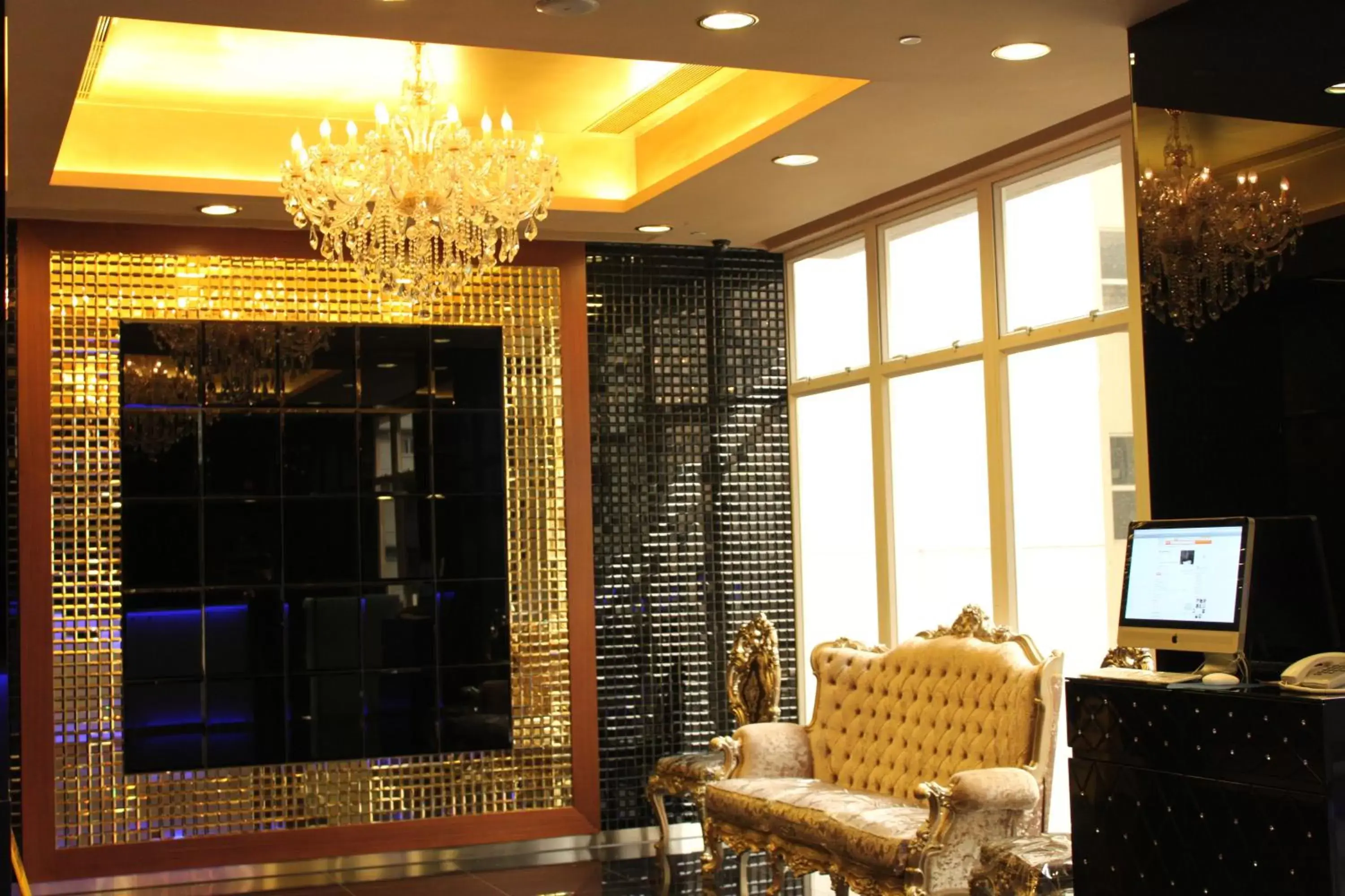 Lobby or reception in Best Western Hotel Causeway Bay