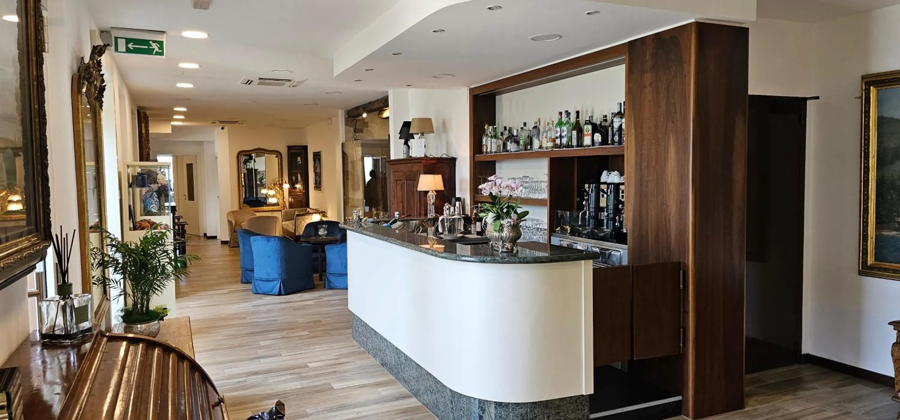 Lounge or bar in Hotel Meridiana