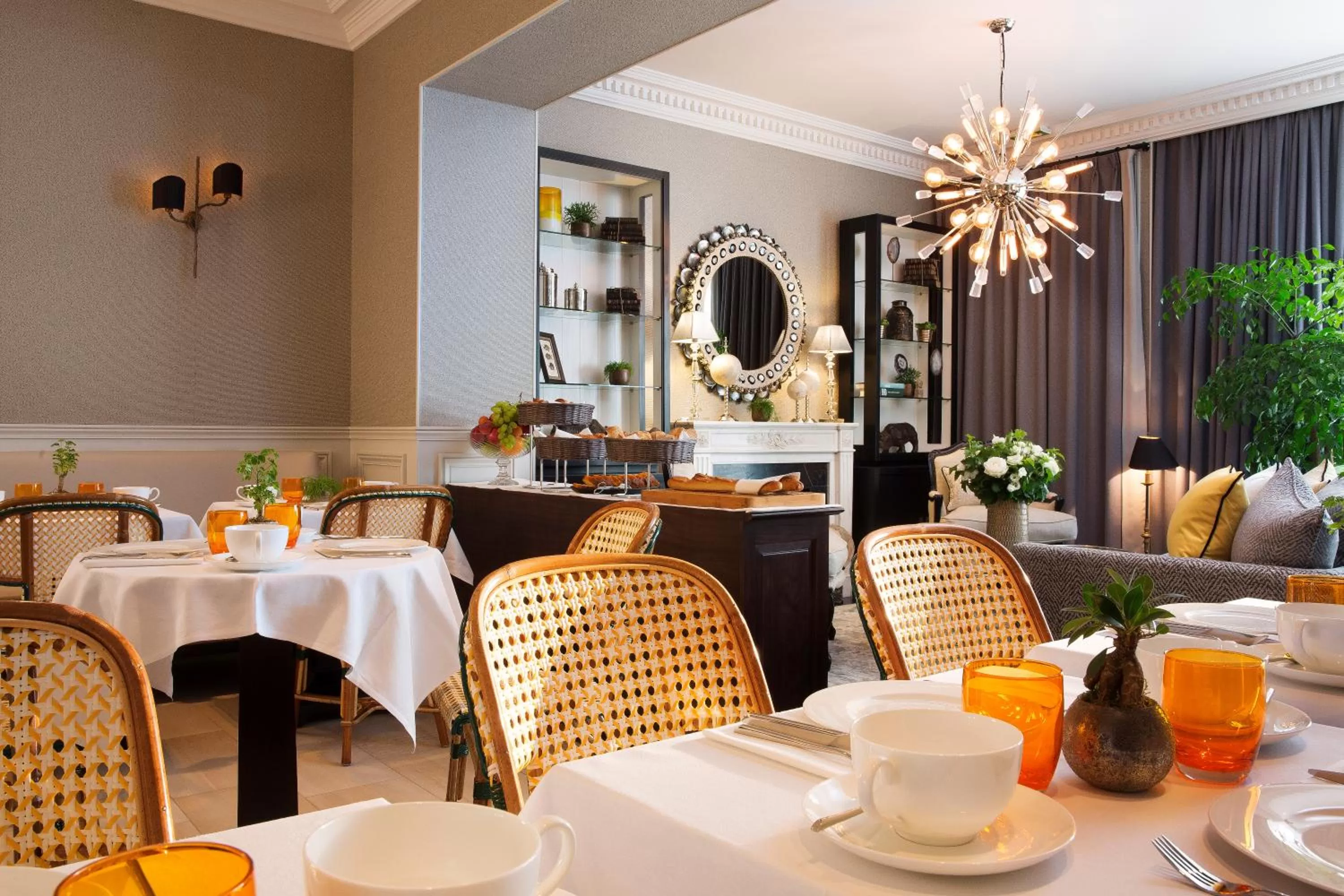 Banquet/Function facilities in Hotel Monge