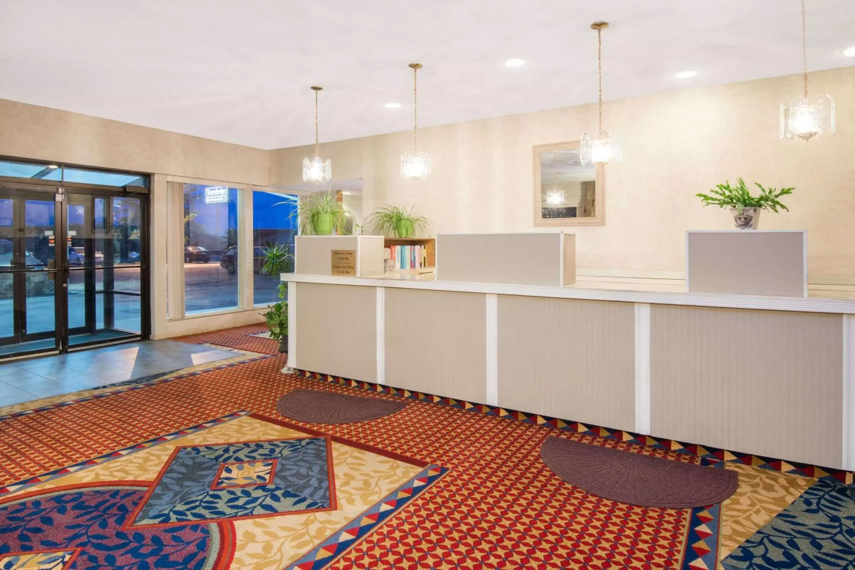Lobby or reception in Travelodge by Wyndham Laramie Lobby or reception in Travelodge by Wyndham Laramie