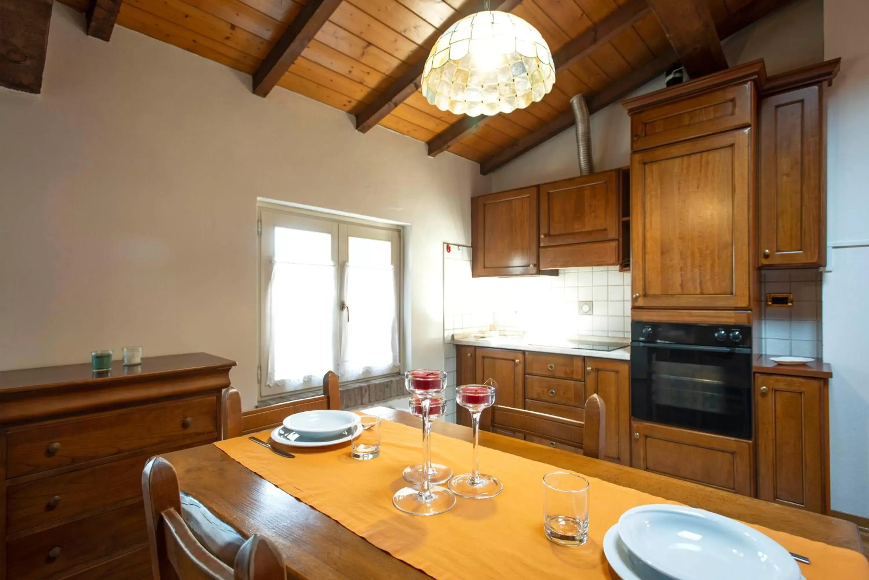 Kitchen or kitchenette, Dining Area in Residence Antico Borgo