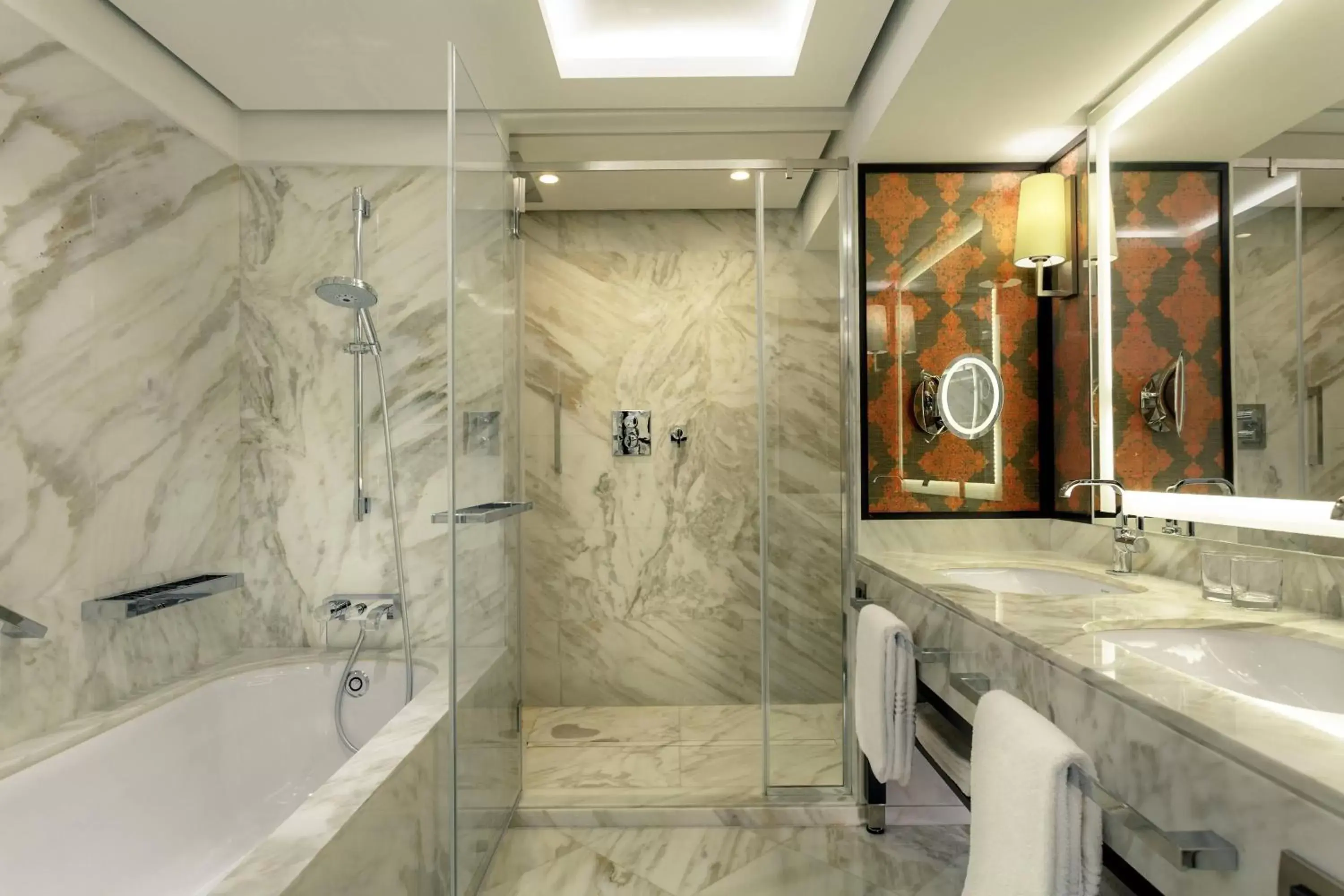 Bathroom in Sheraton Bucharest Hotel