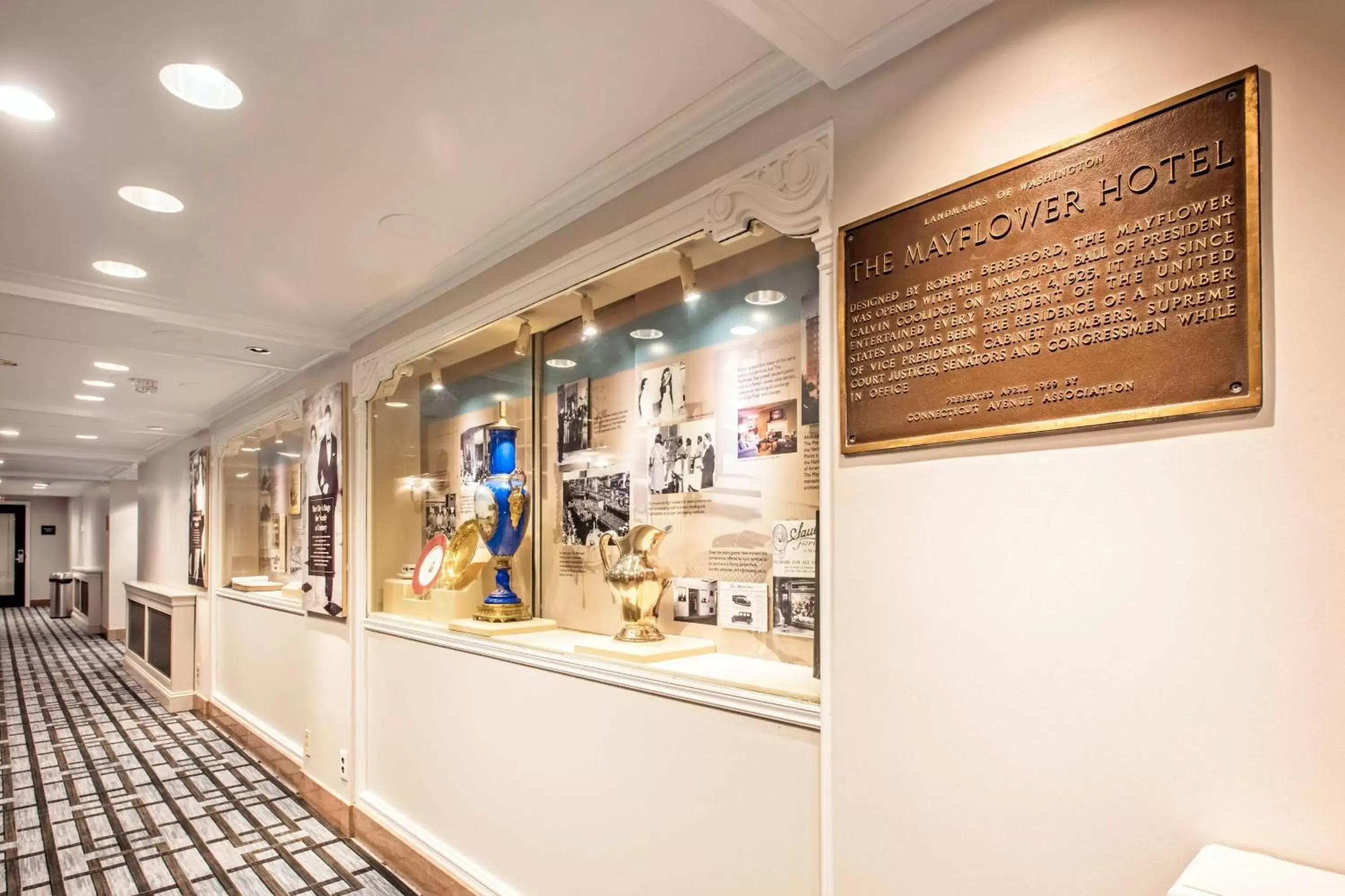 Property building in The Mayflower Hotel, Autograph Collection