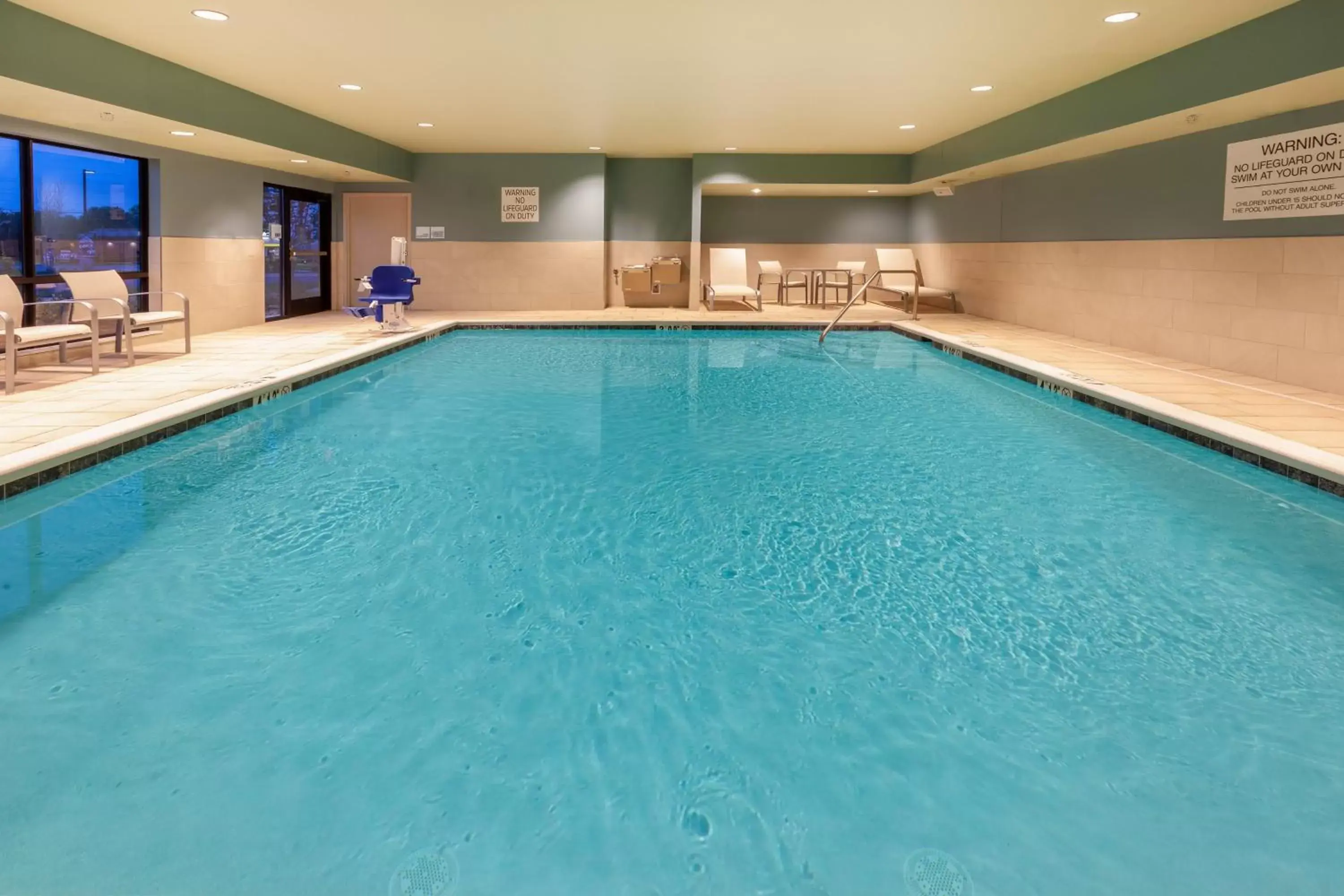 Swimming Pool in Holiday Inn Express & Suites Brunswick-Harpers Ferry Area, an IHG Hotel