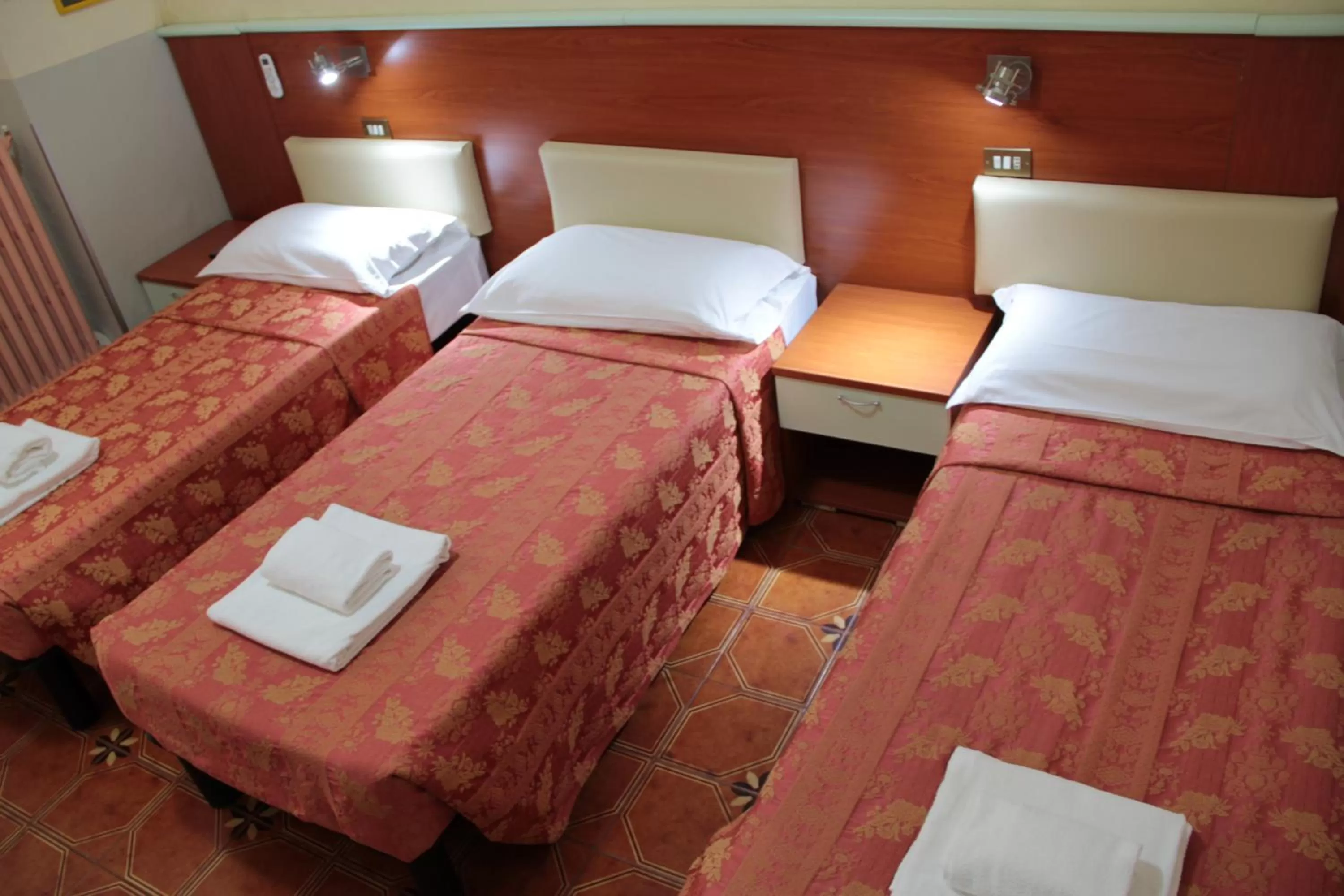 Bed in Hotel MM Dateo