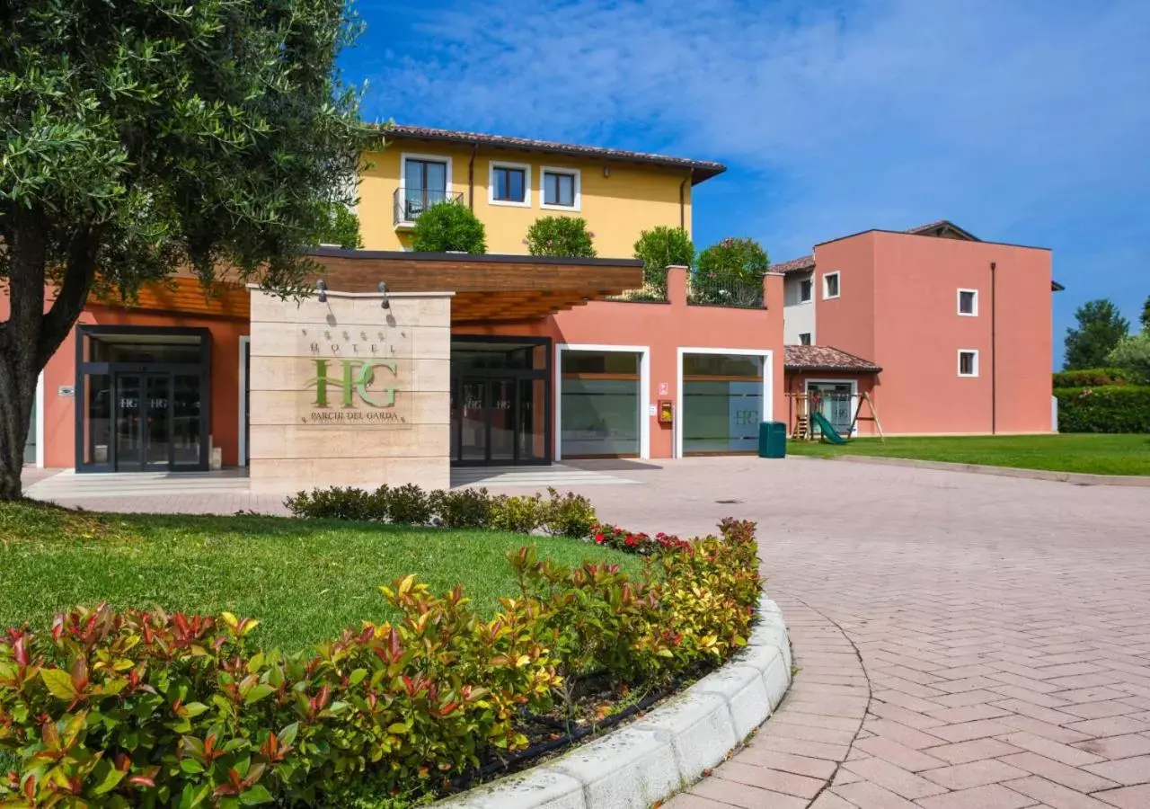 Facade/entrance, Property Building in TH Lazise - Hotel Parchi Del Garda