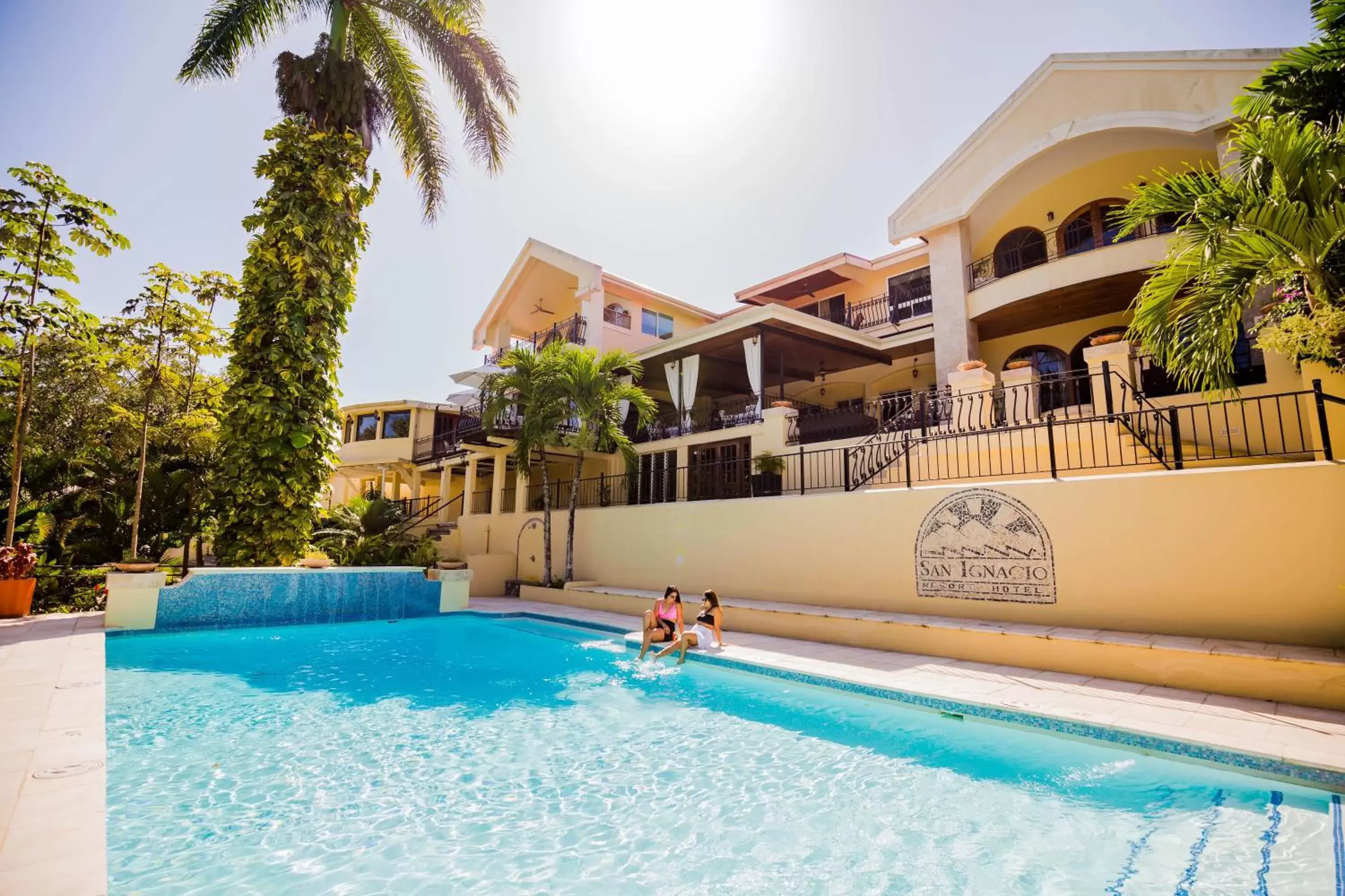 Swimming Pool in San Ignacio Resort Hotel