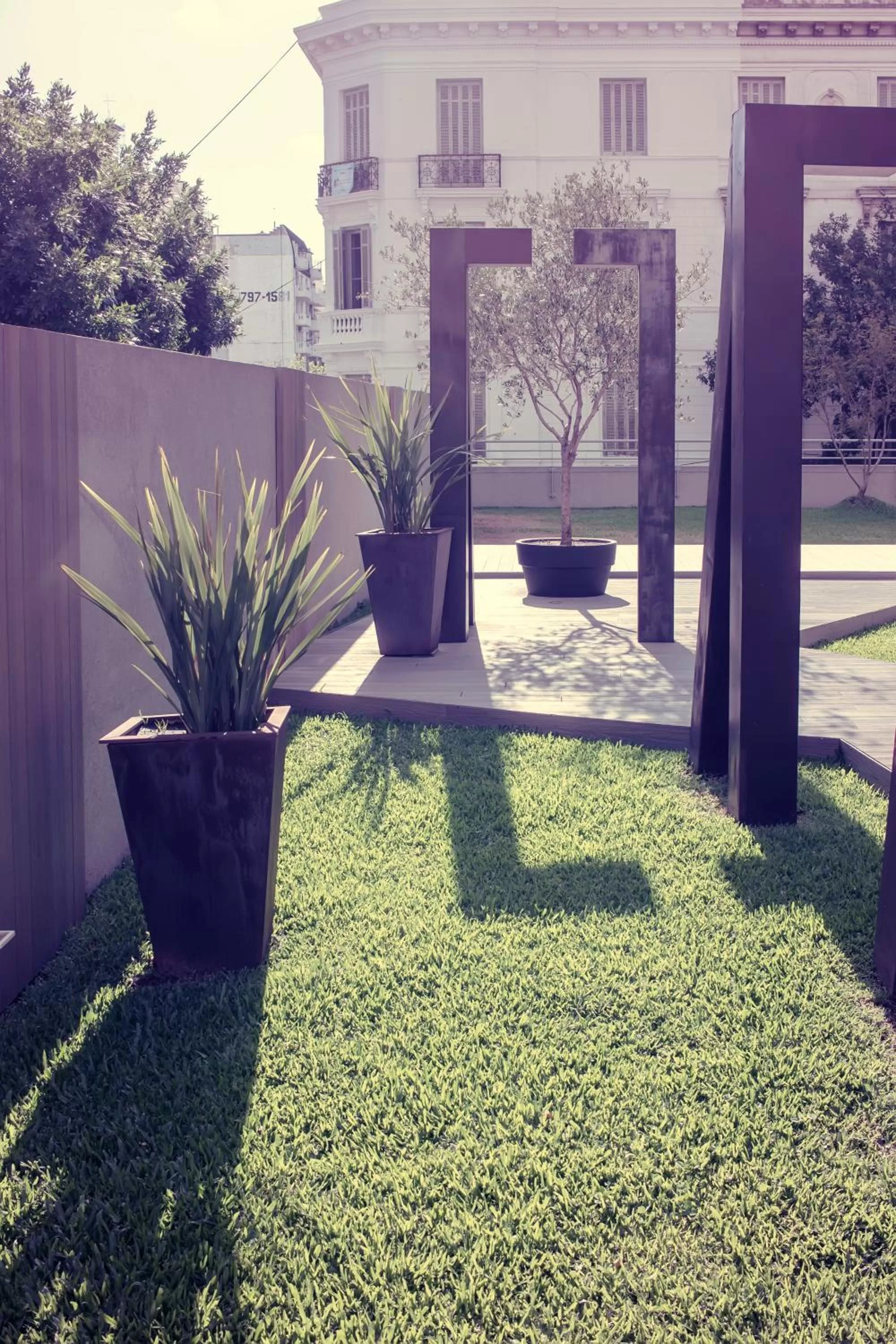 Garden in GrandView Hotel Buenos Aires