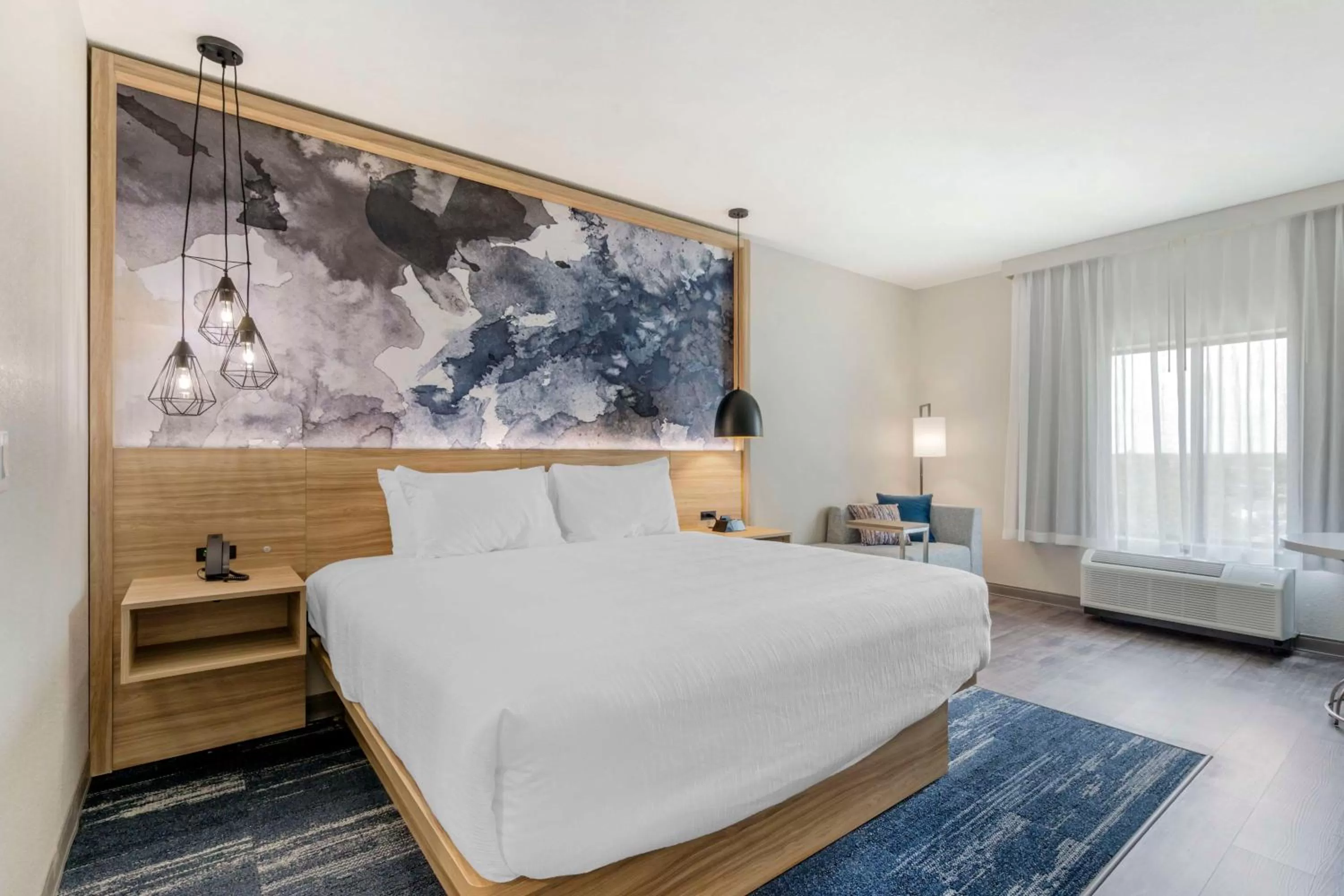 Bedroom, Bed in Best Western Plus Winter Haven Inn & Suites