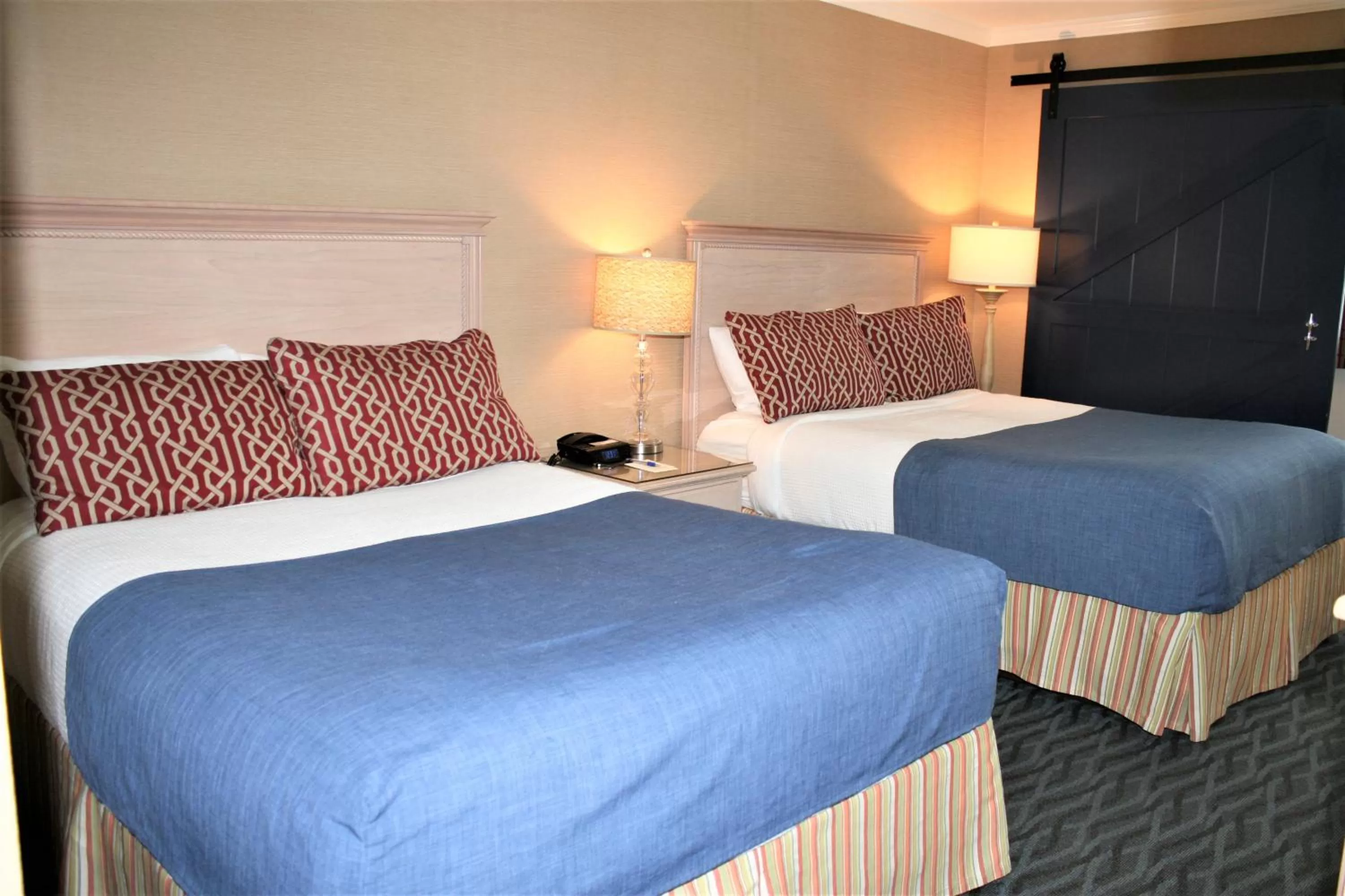 Bedroom, Bed in Avenue Inn & Spa