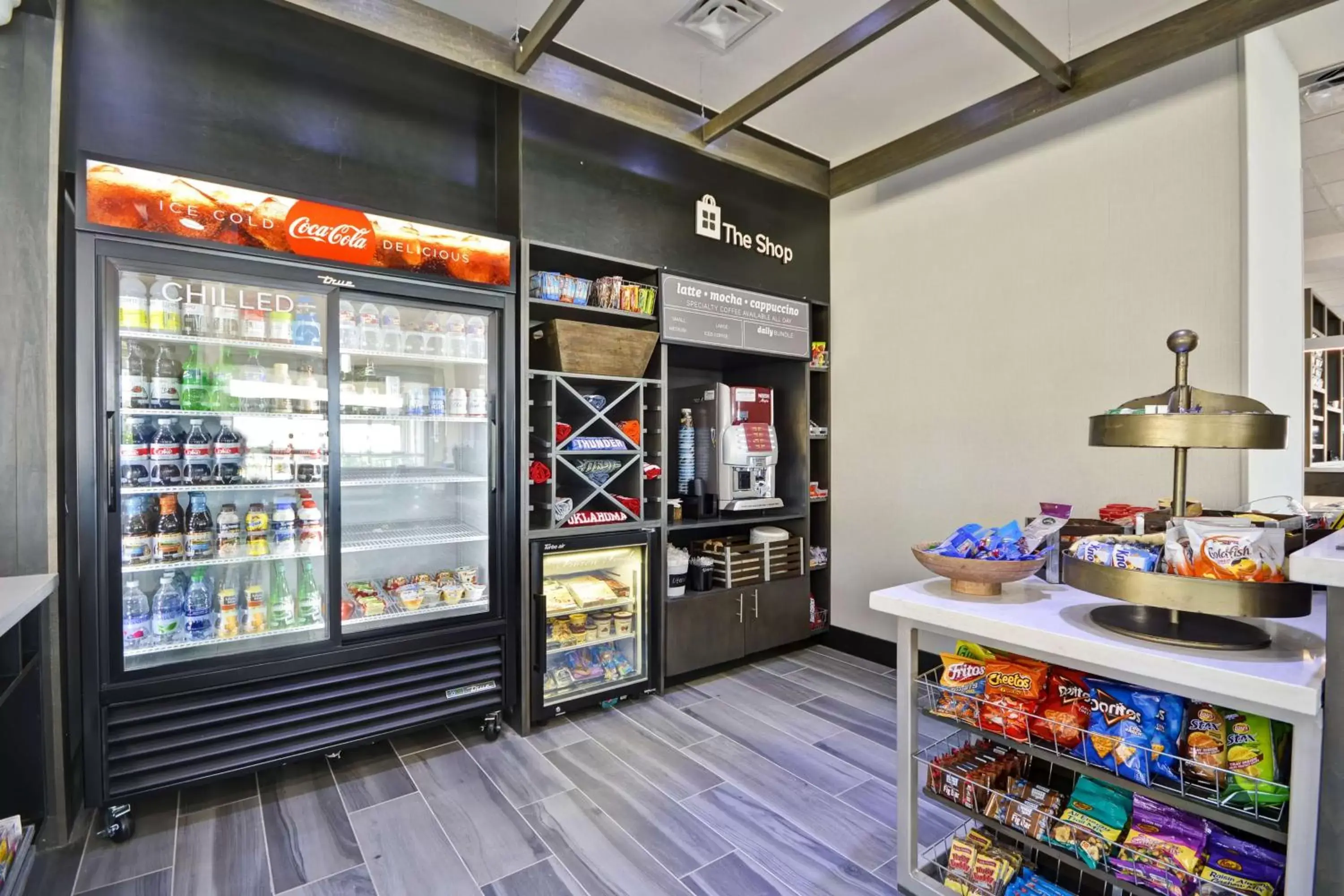 Restaurant/places to eat in Hilton Garden Inn Tulsa-Broken Arrow, OK Restaurant/places to eat in Hilton Garden Inn Tulsa-Broken Arrow, OK