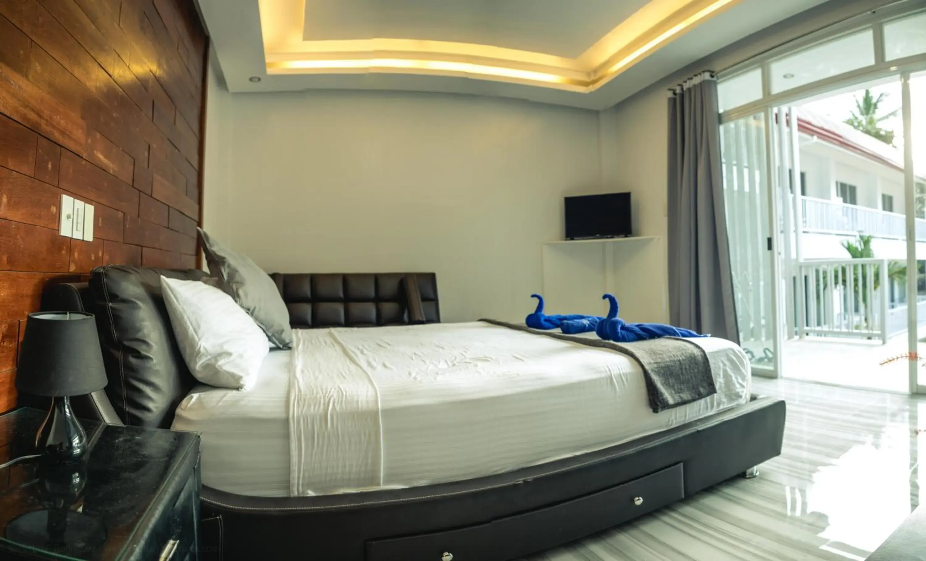 Bed in Stunning Republic Bed in Stunning Republic