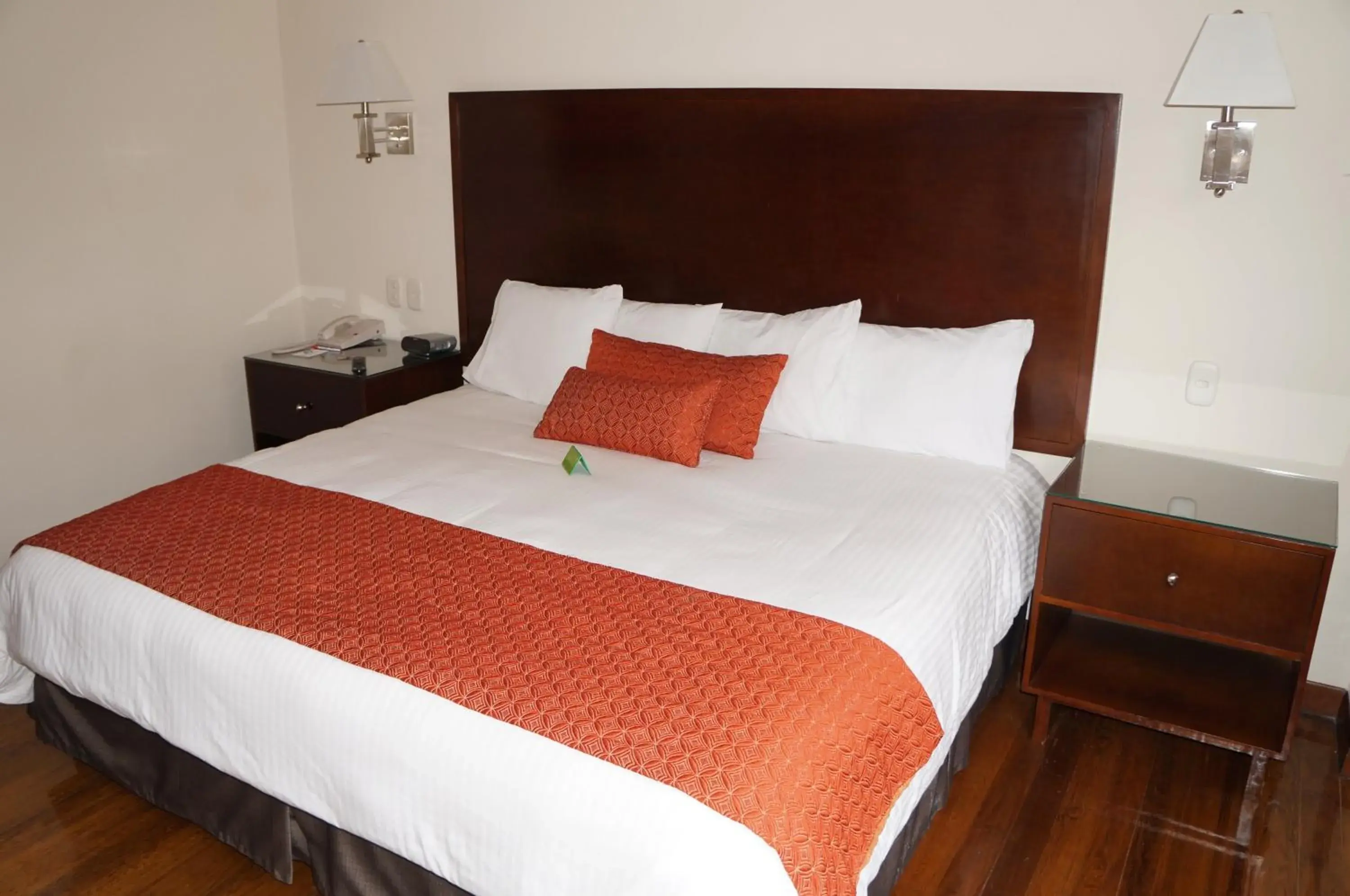 Photo of the whole room, Bed in Hotel Plaza Chihuahua