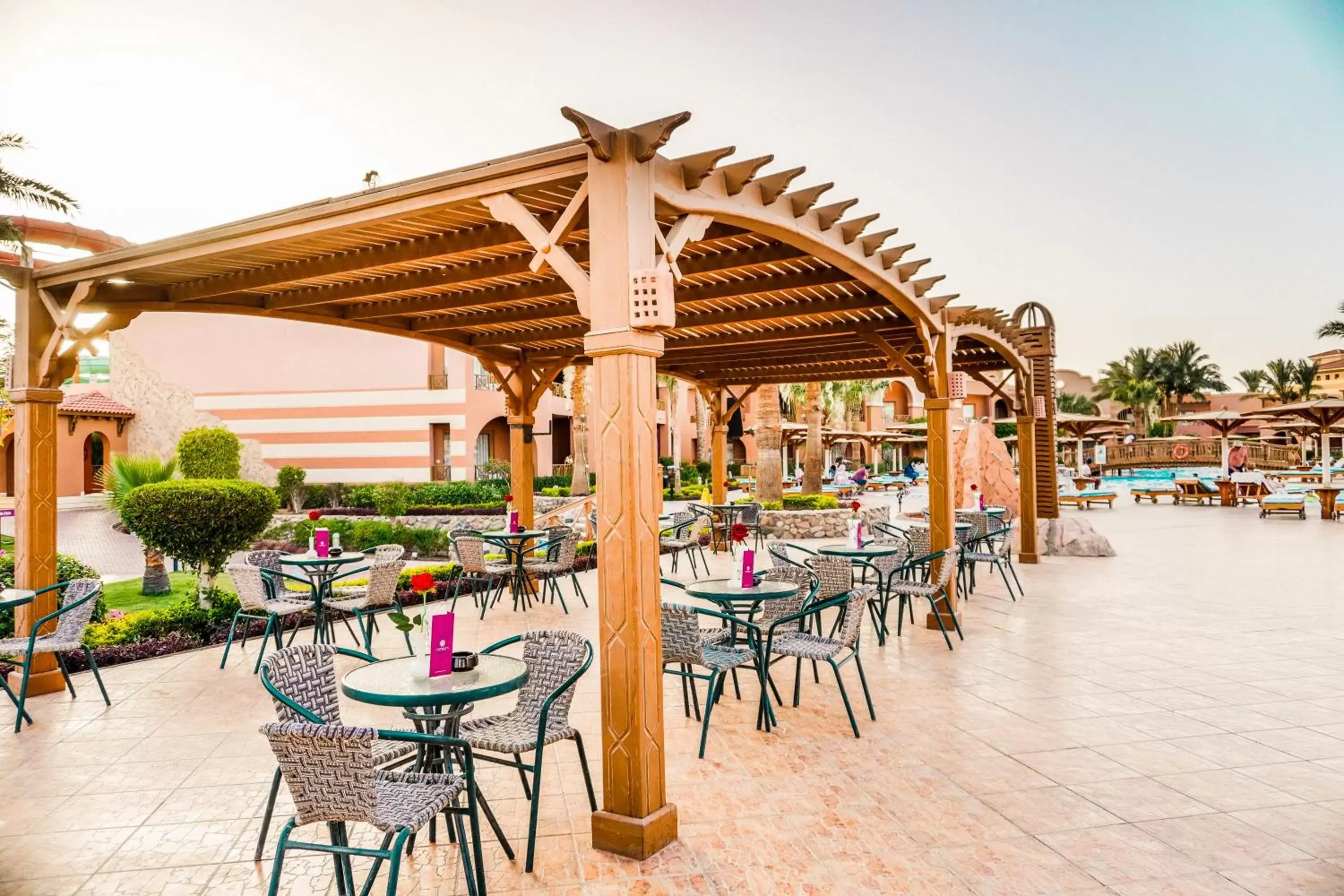 Lounge or bar, Restaurant/Places to Eat in Charmillion Gardens Aquapark