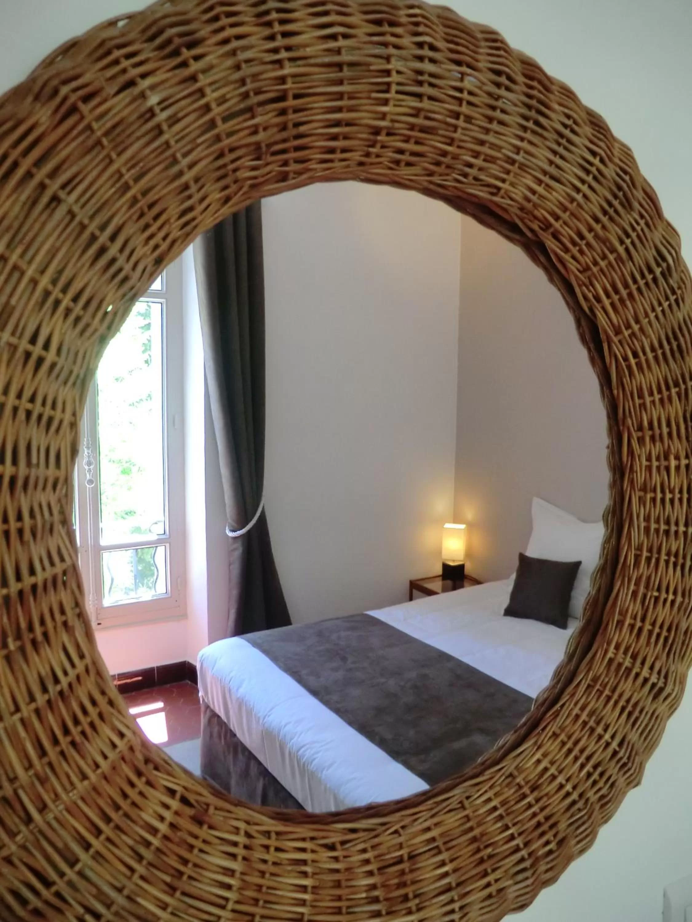 Decorative detail, Bed in Le Moulin de Varrians