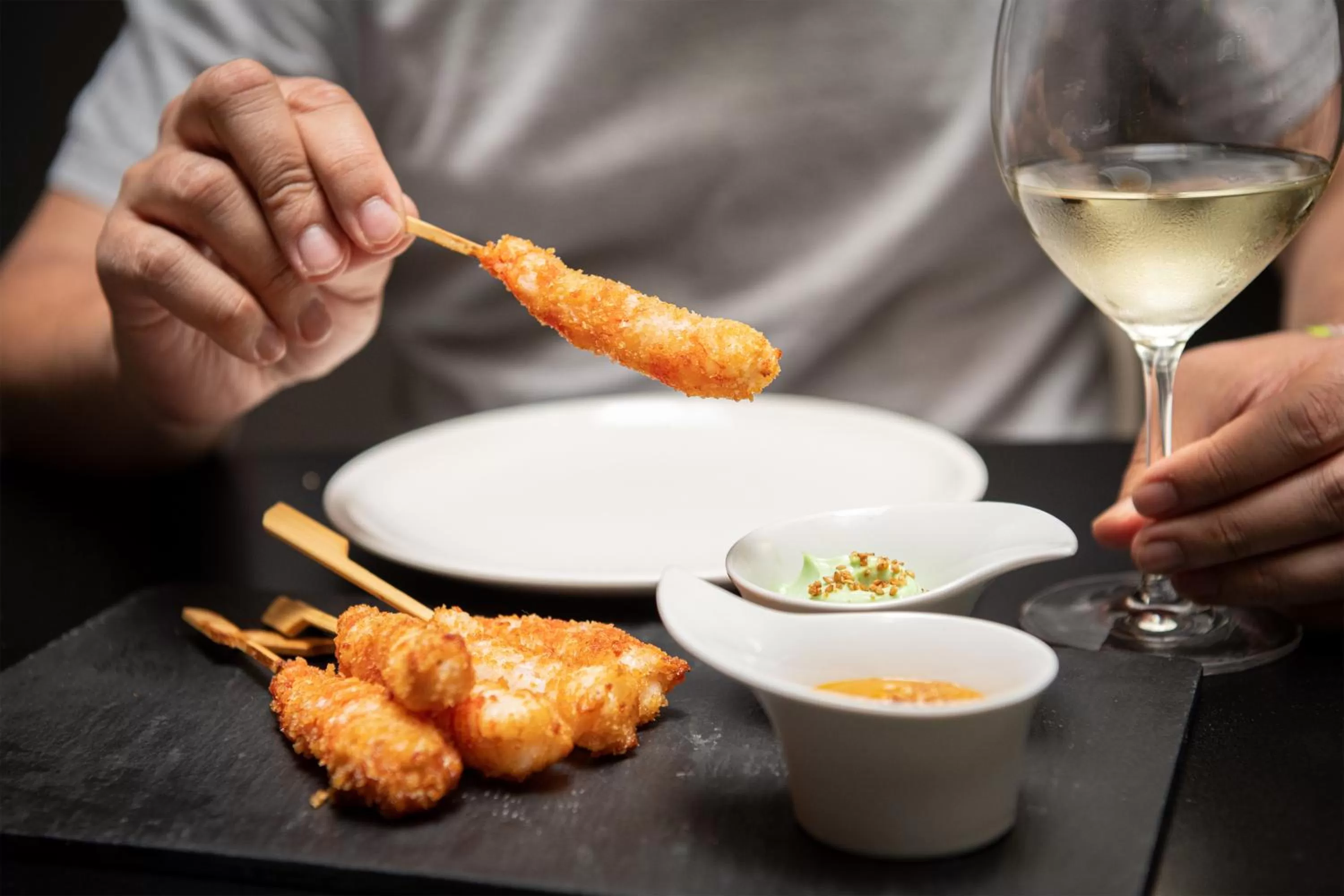 Restaurant/places to eat in Hotel Plaza