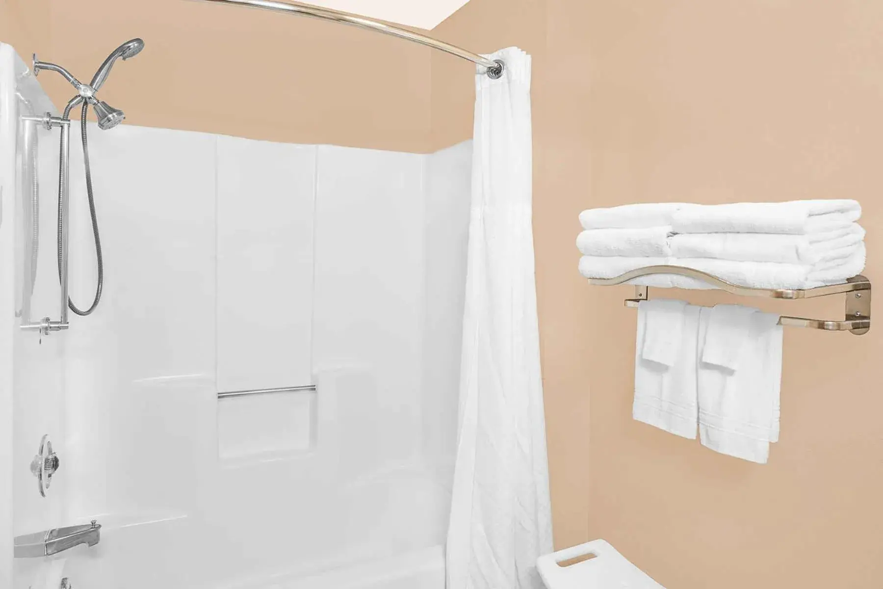 Shower, Bathroom in Super 8 by Wyndham Sheboygan WI
