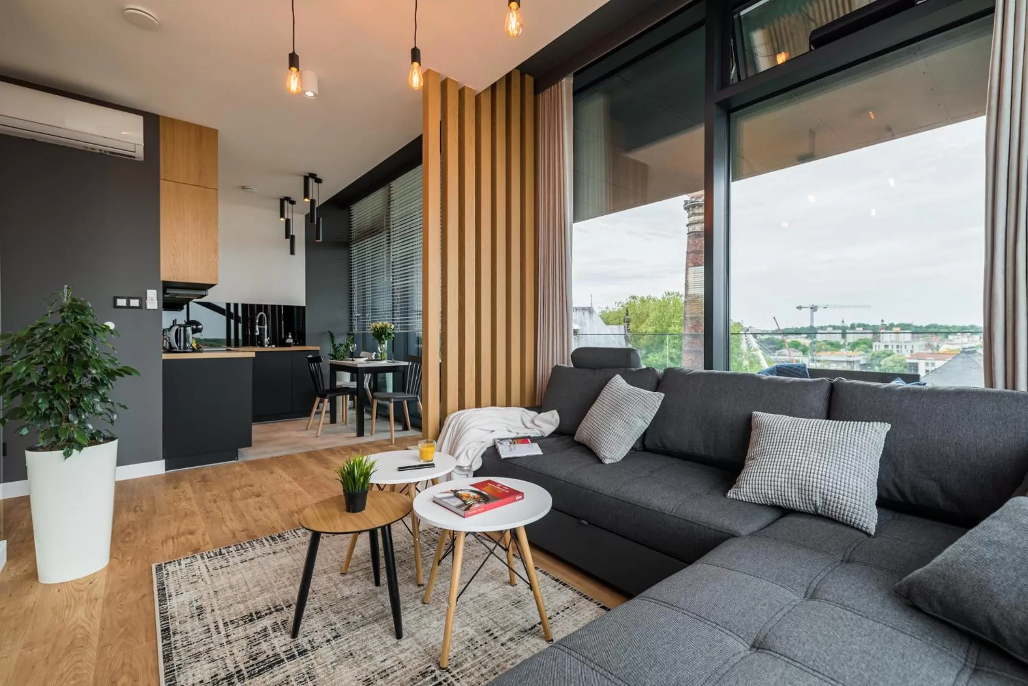 View (from property/room) in Q18 ApartHotel