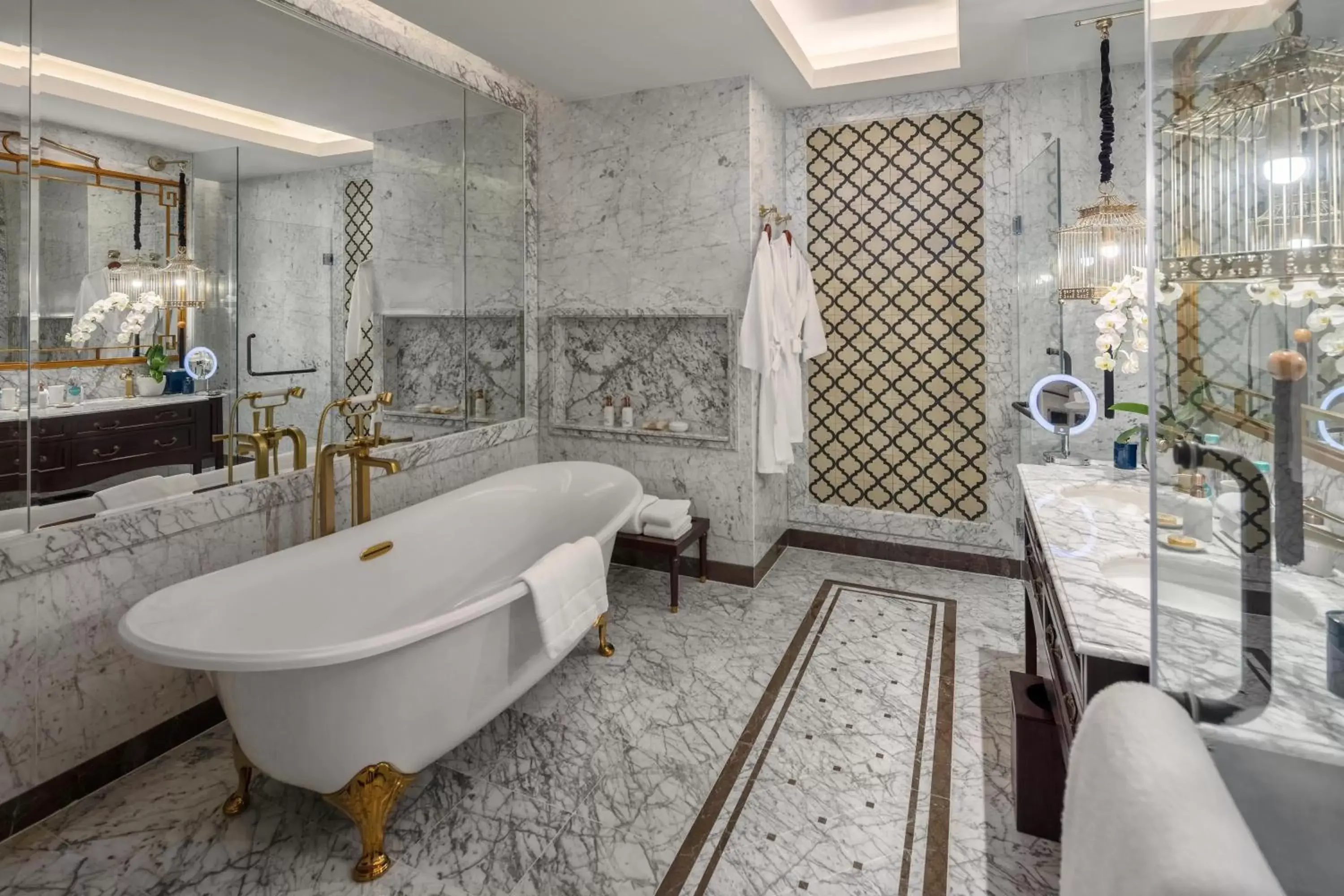 Bathroom in Mia Saigon – Luxury Boutique Hotel