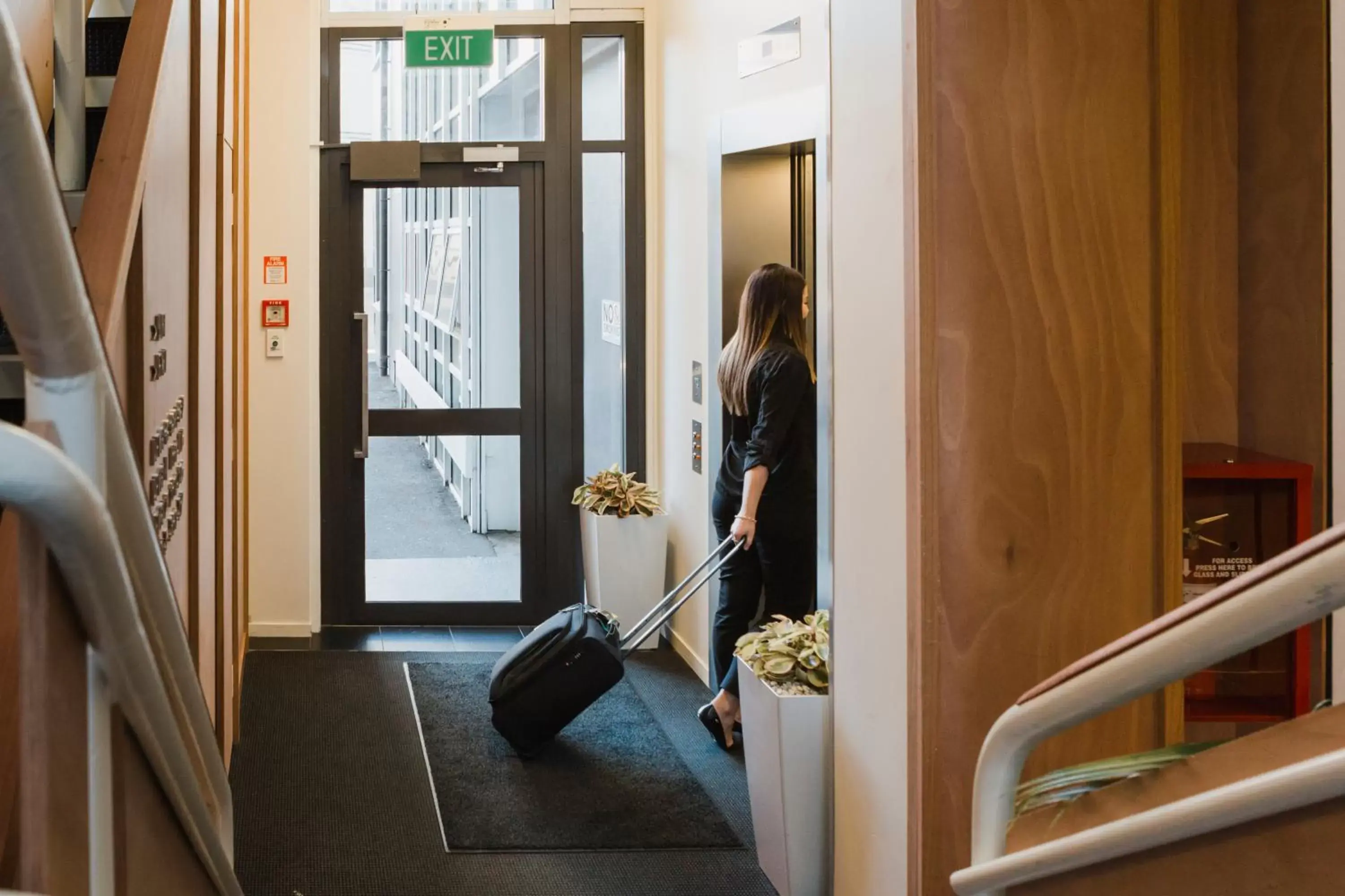 elevator in Gilmer Apartment Hotel elevator in Gilmer Apartment Hotel