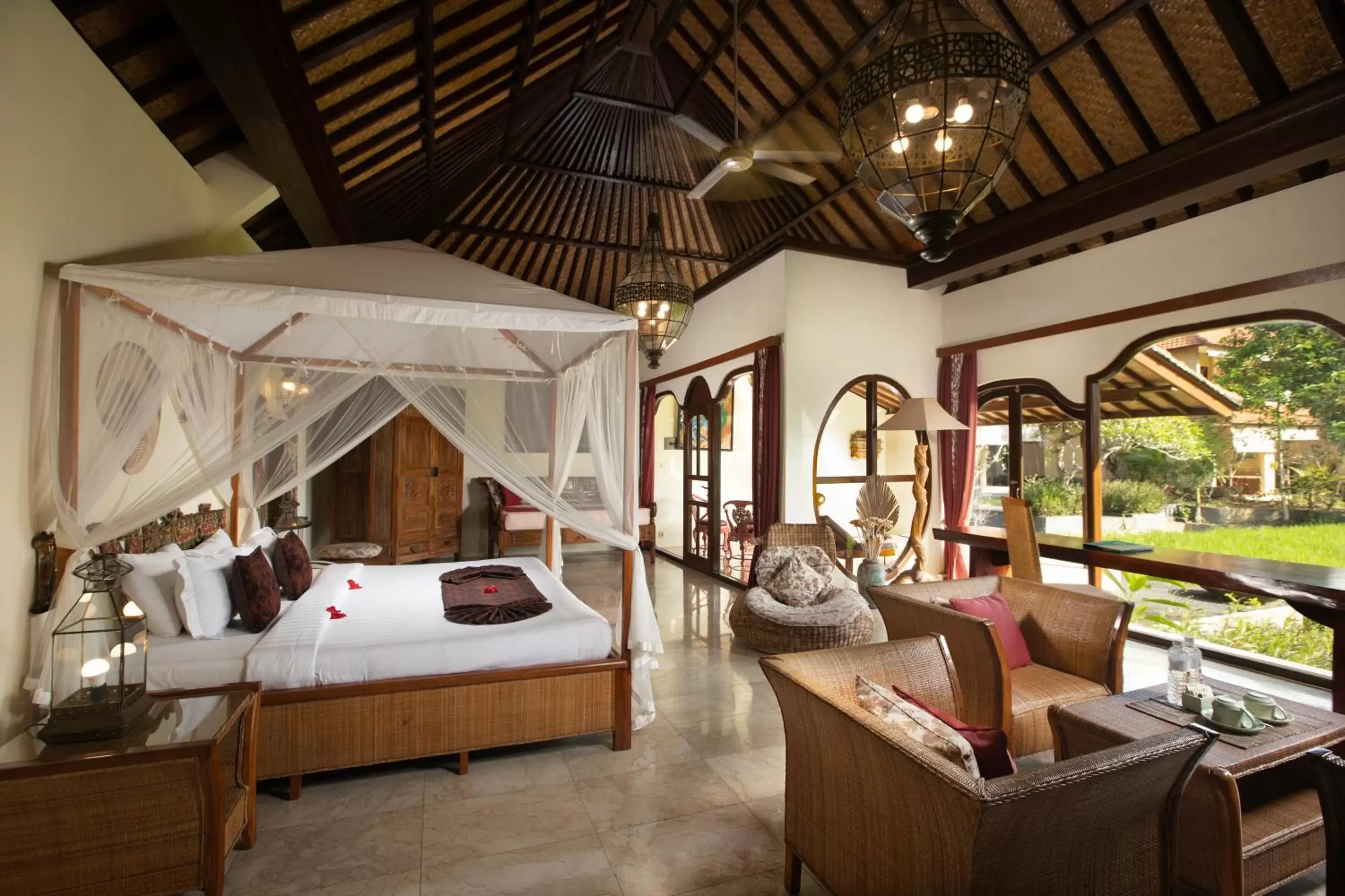 Deluxe Room in Green Field Hotel and Restaurant Deluxe Room in Green Field Hotel and Restaurant