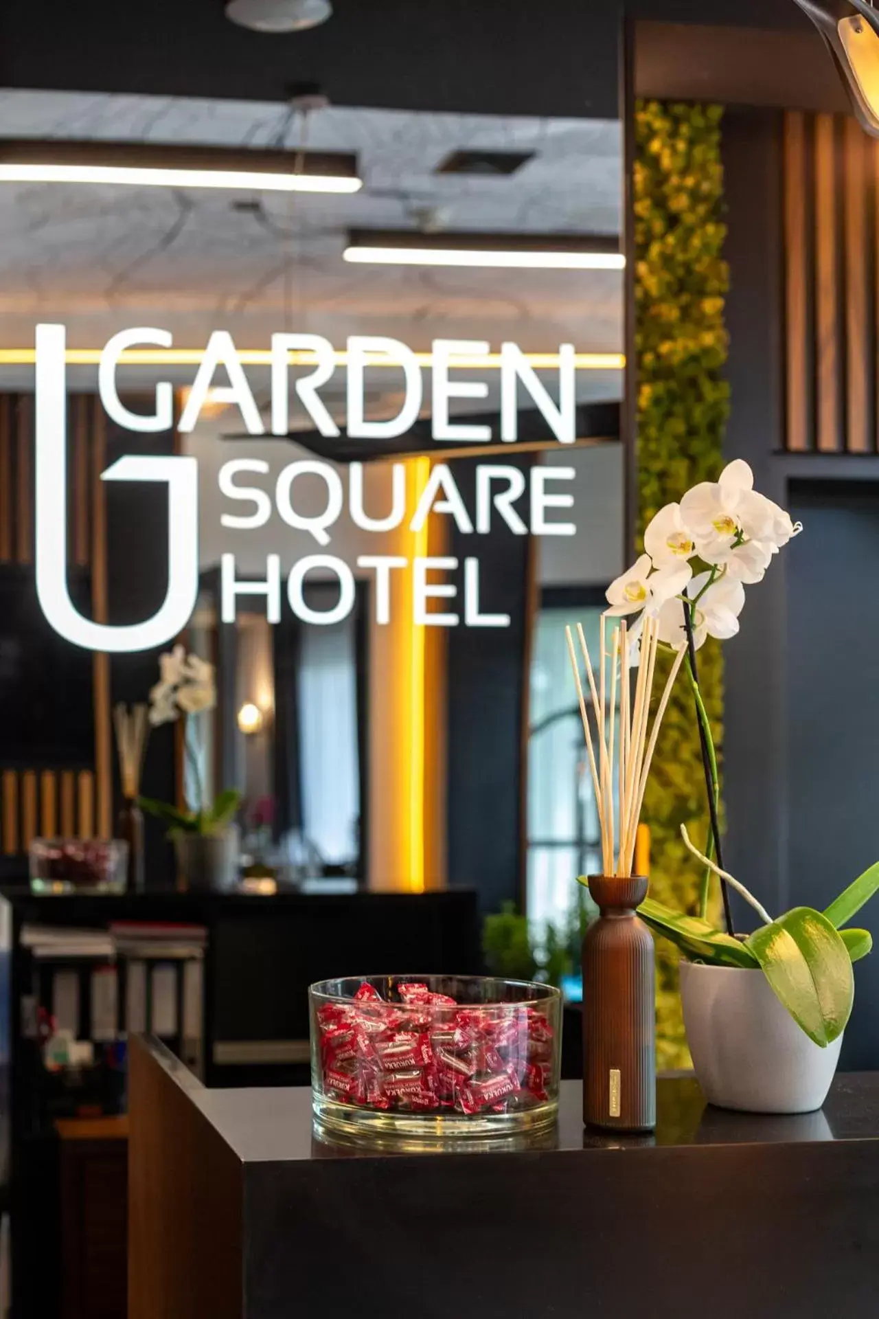 Garden Square Hotel