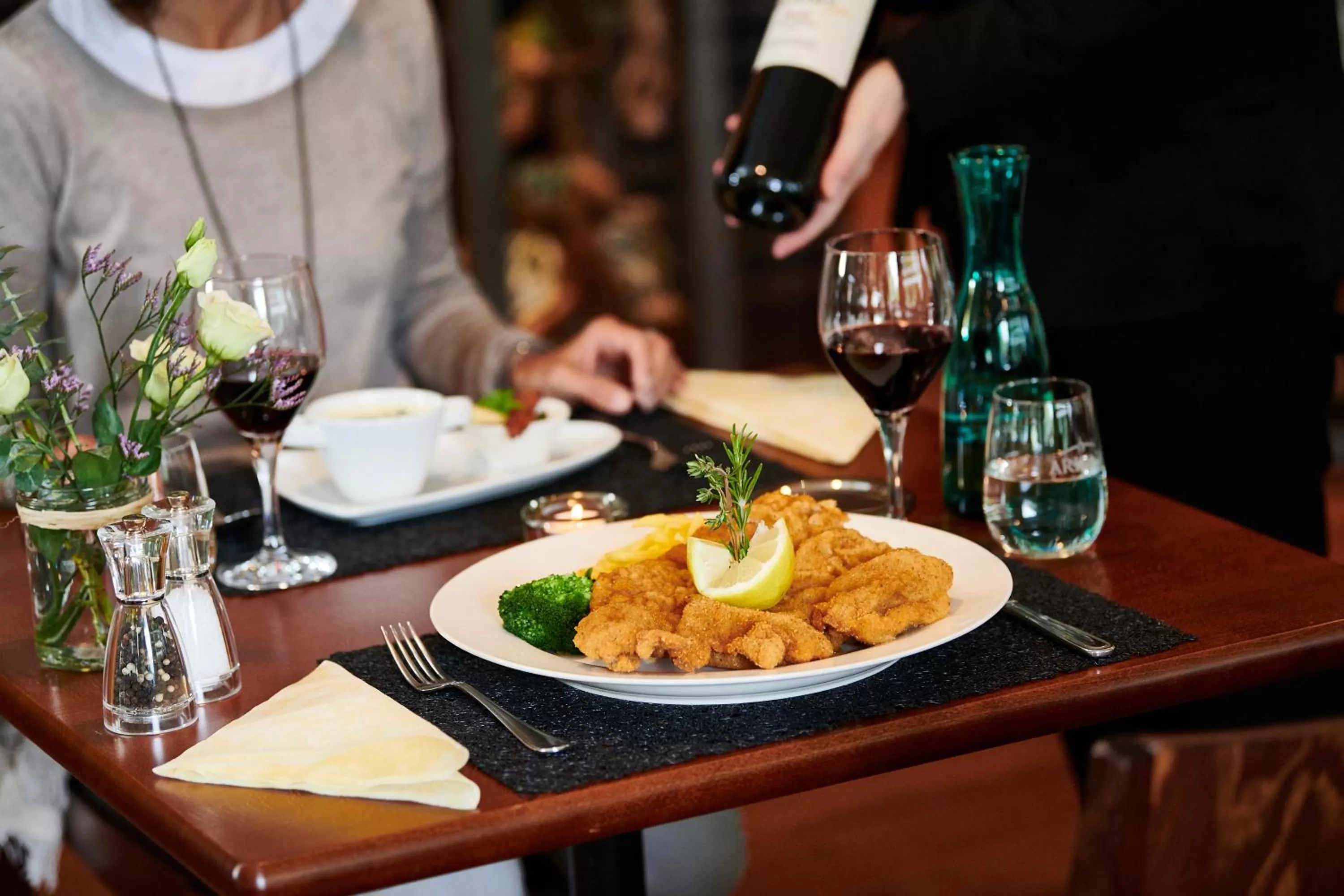 Restaurant/places to eat in Hotel Holiday Thun