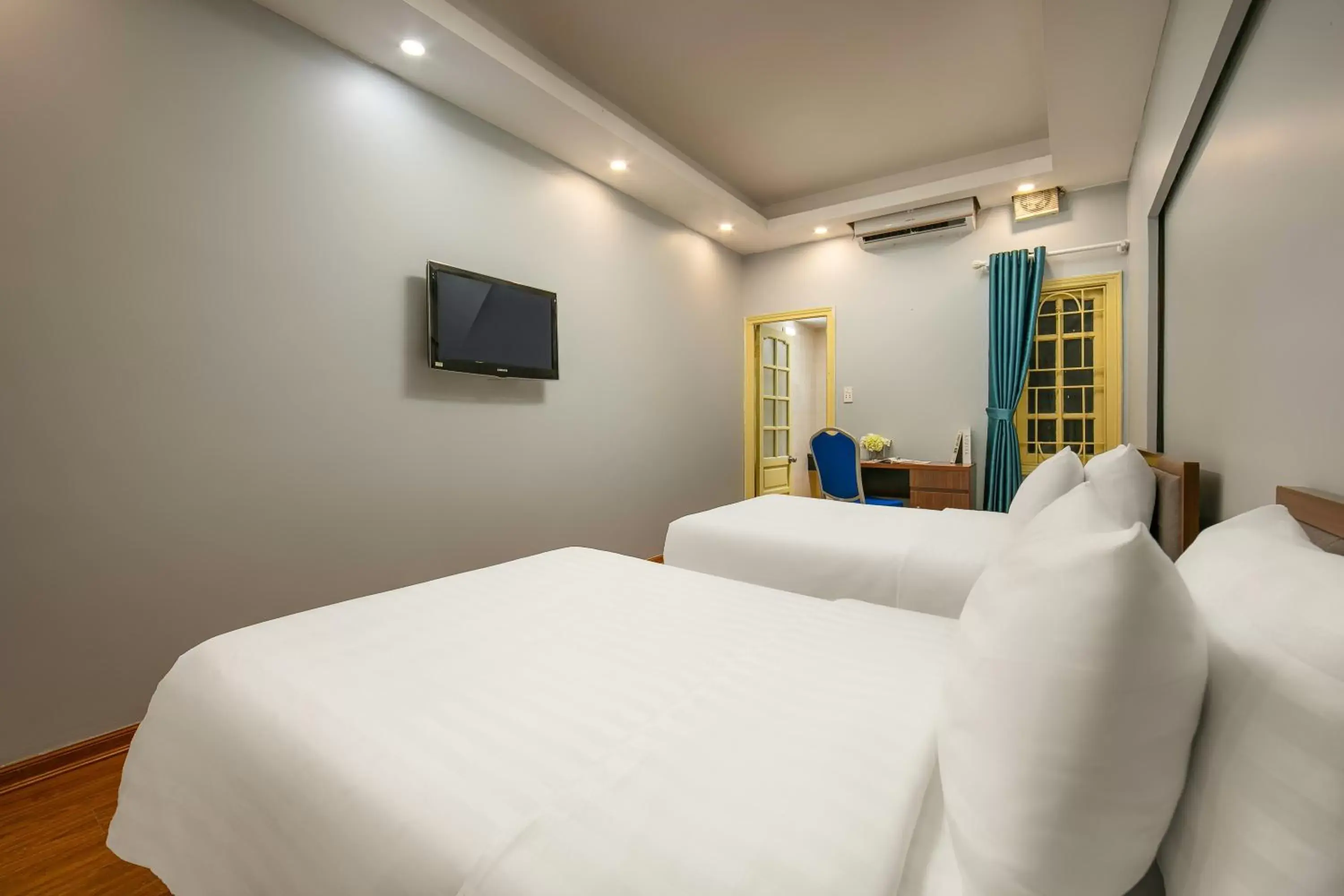 Bedroom, Bed in La Renta Center Hotel & Spa Bedroom, Bed in La Renta Center Hotel & Spa