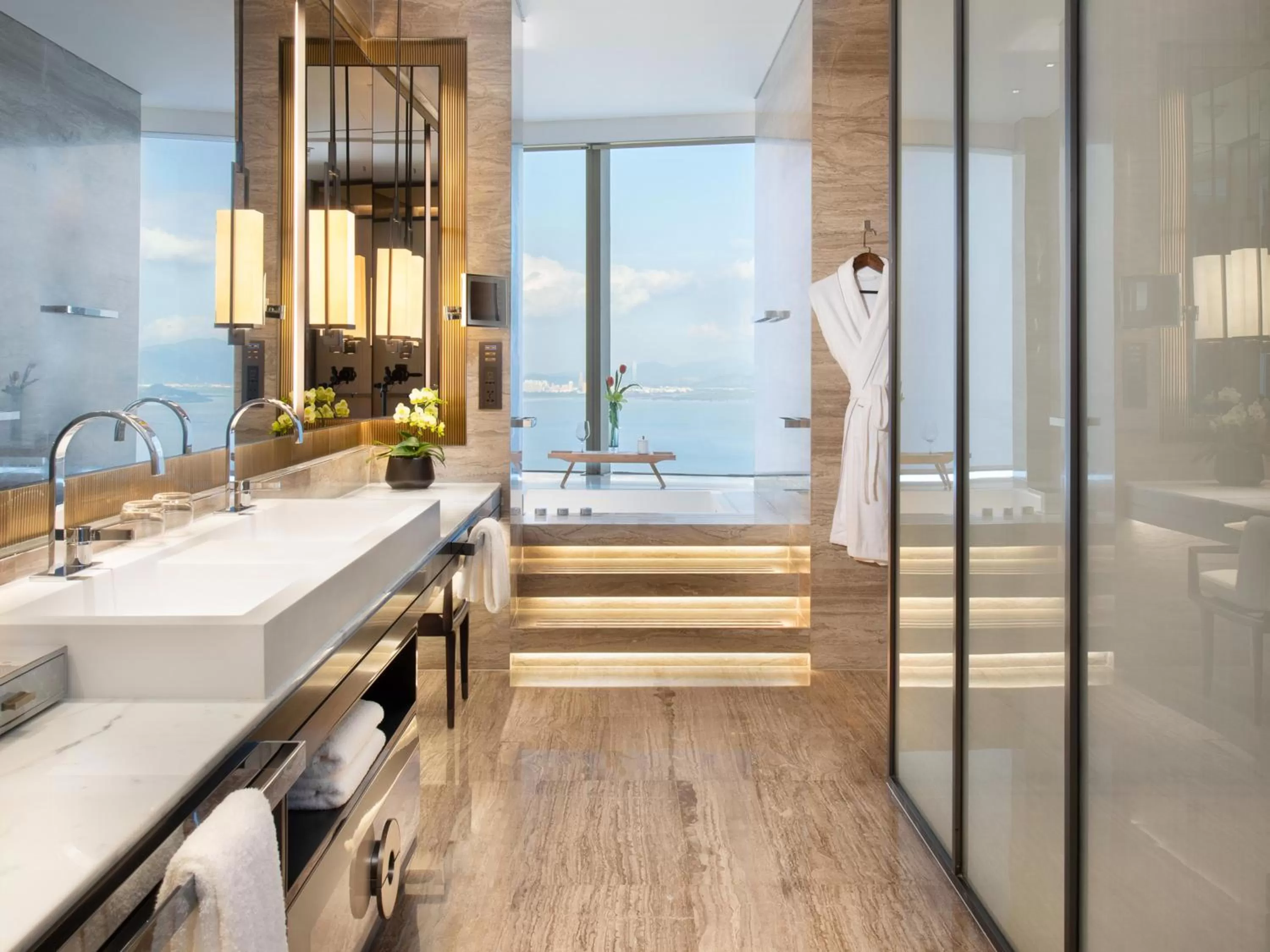 Bathroom in Raffles Shenzhen, Situated in the heart of One Shenzhen Bay, Book Now to Enjoy Free Minibar and Happy Hour Privileges at Long Bar on 71F