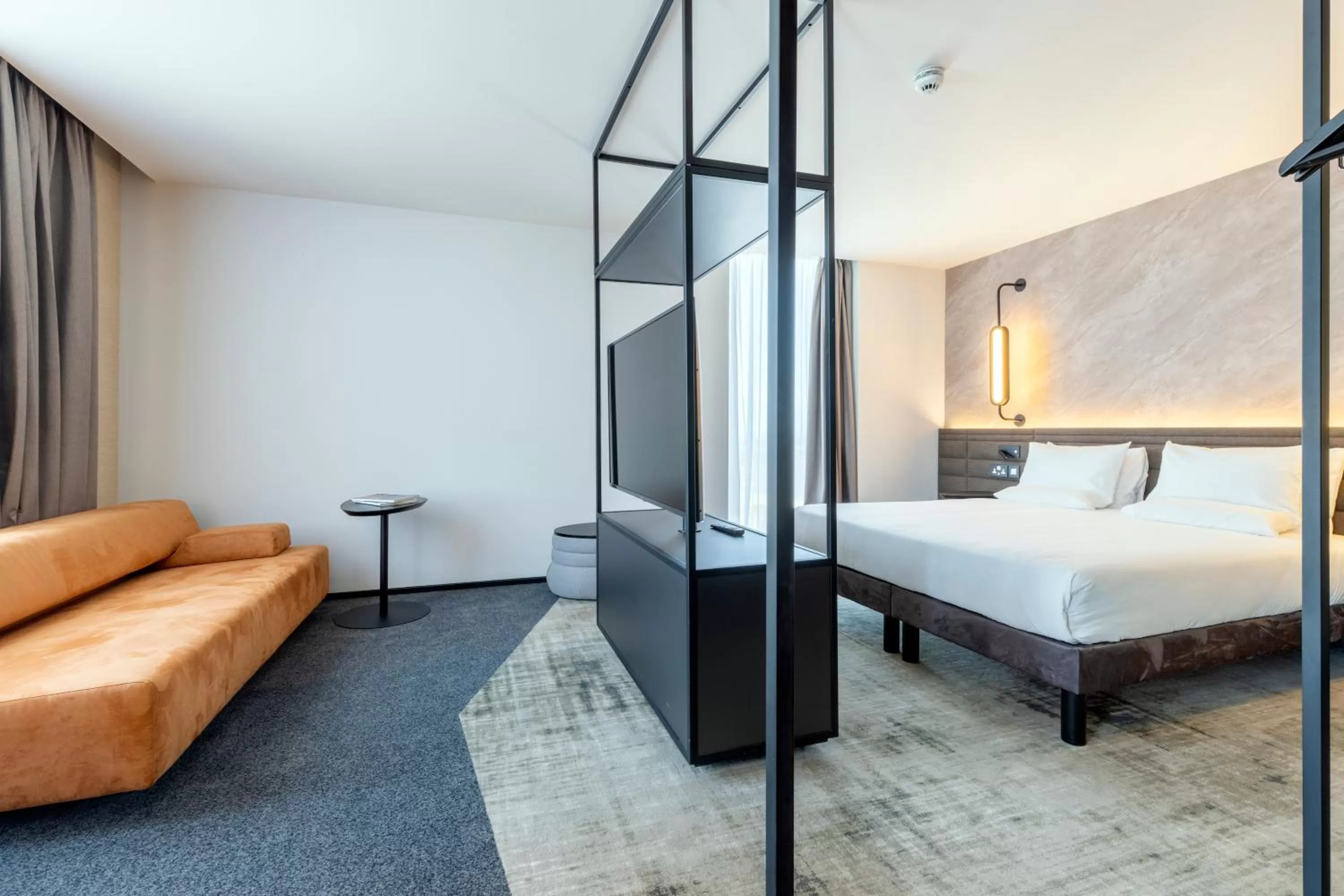 Bed in Novotel Liverpool Paddington Village