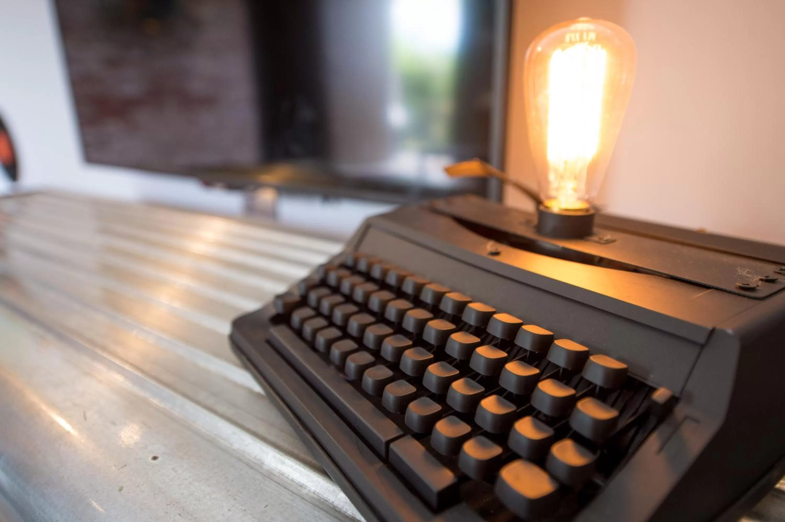 Decorative detail, Drinks in The Leaf Inn