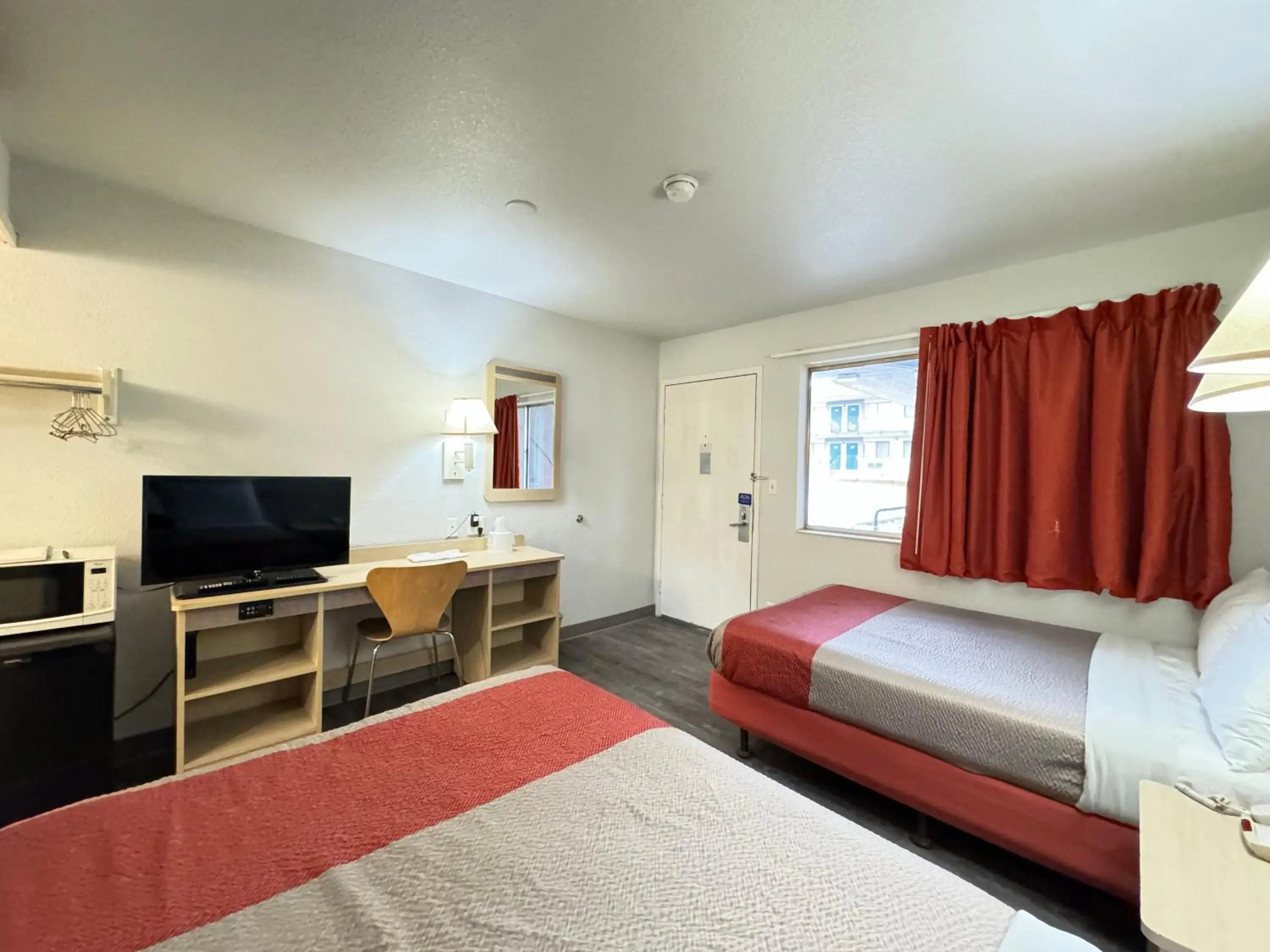 Bedroom, Bed in Motel 6-Casper, WY