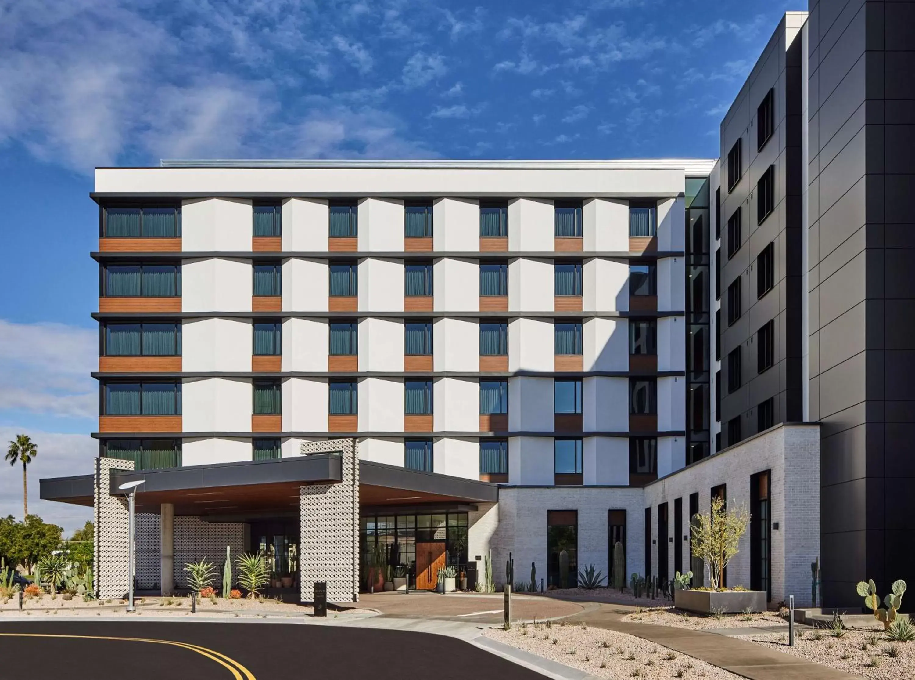 Property Building in Senna House Hotel Scottsdale, Curio Collection By Hilton