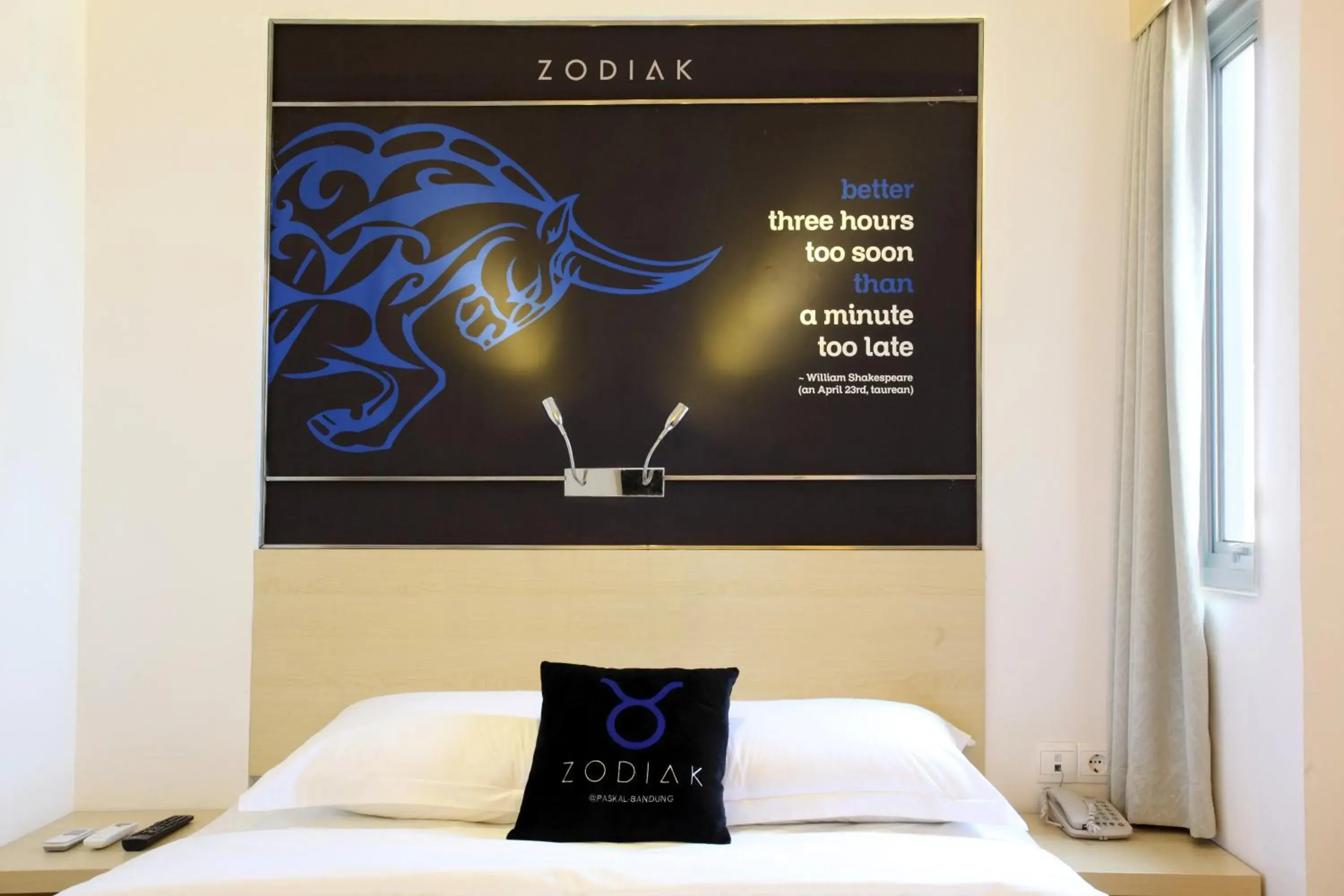 Text overlay, Bed in Zodiak Paskal by KAGUM Hotels