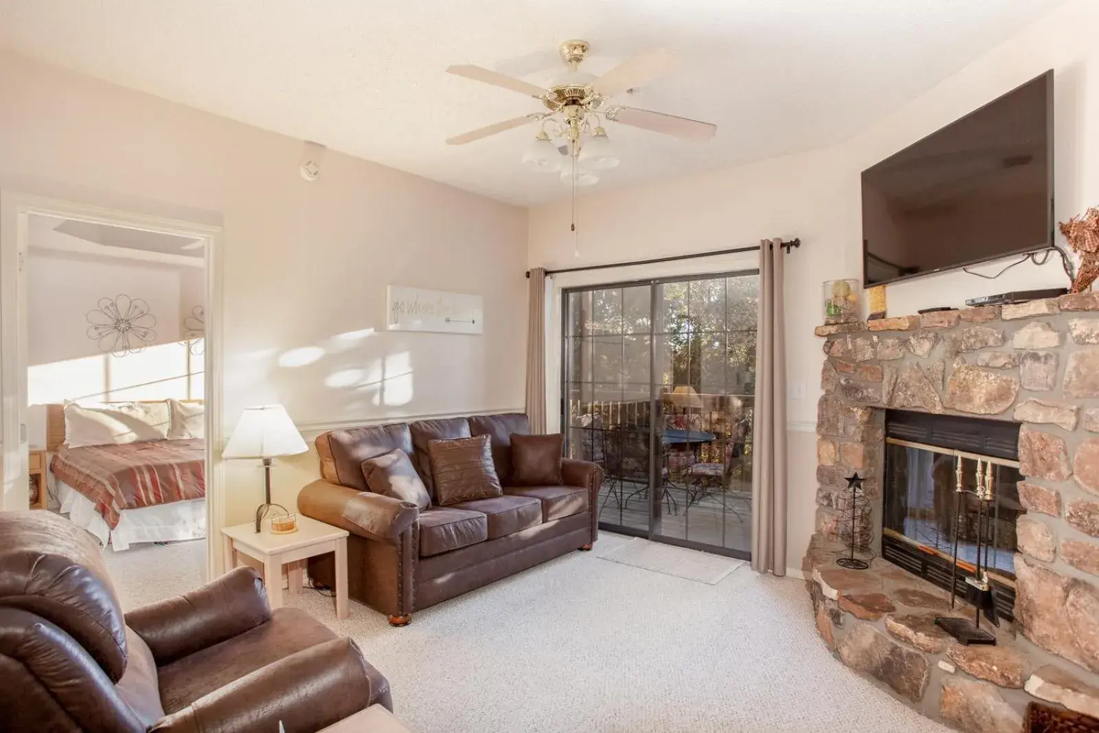 Living room, Seating Area in The Village At Indian Point Resort