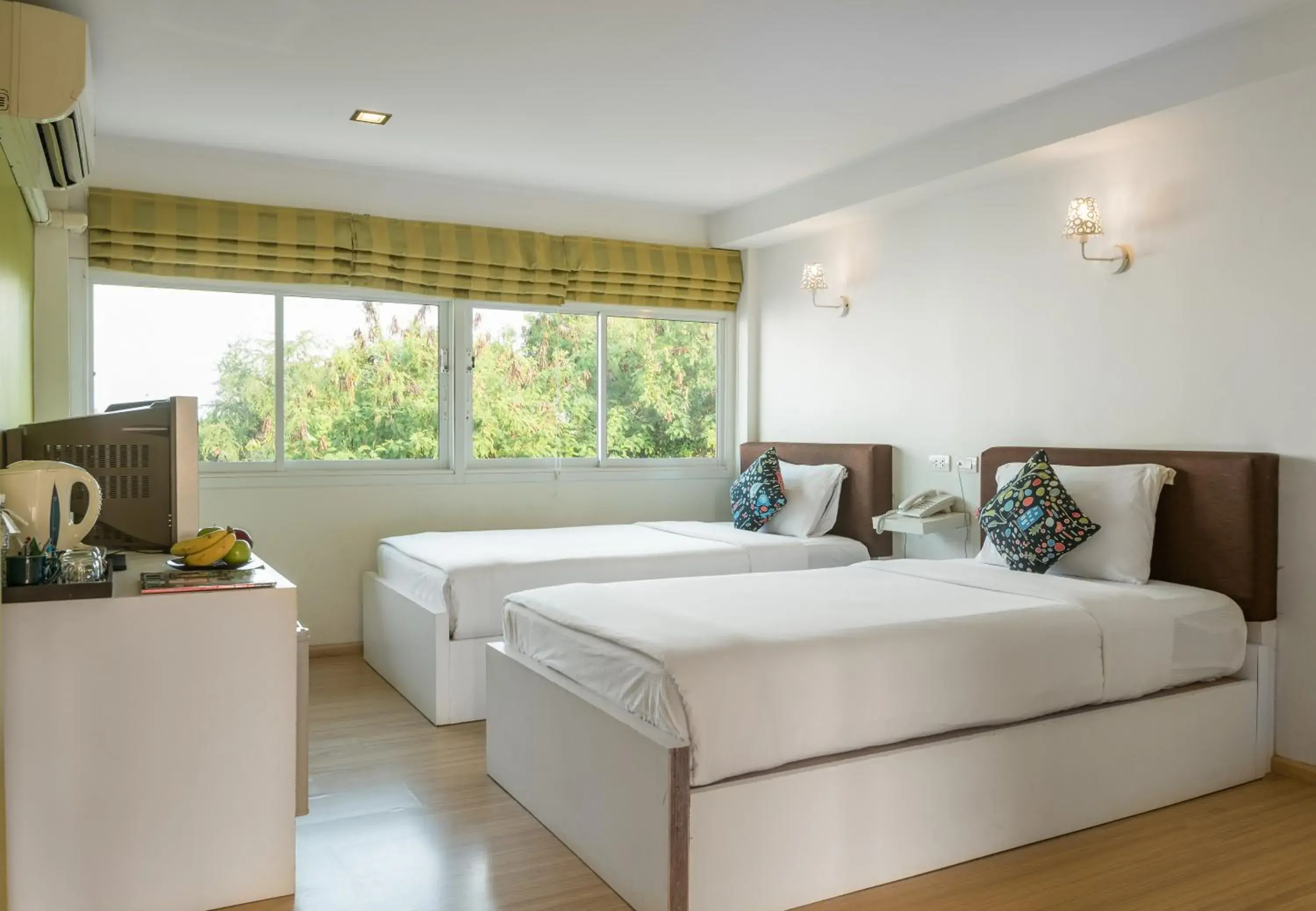 Bed in Lantana Pattaya Hotel (SHA Extra Plus)