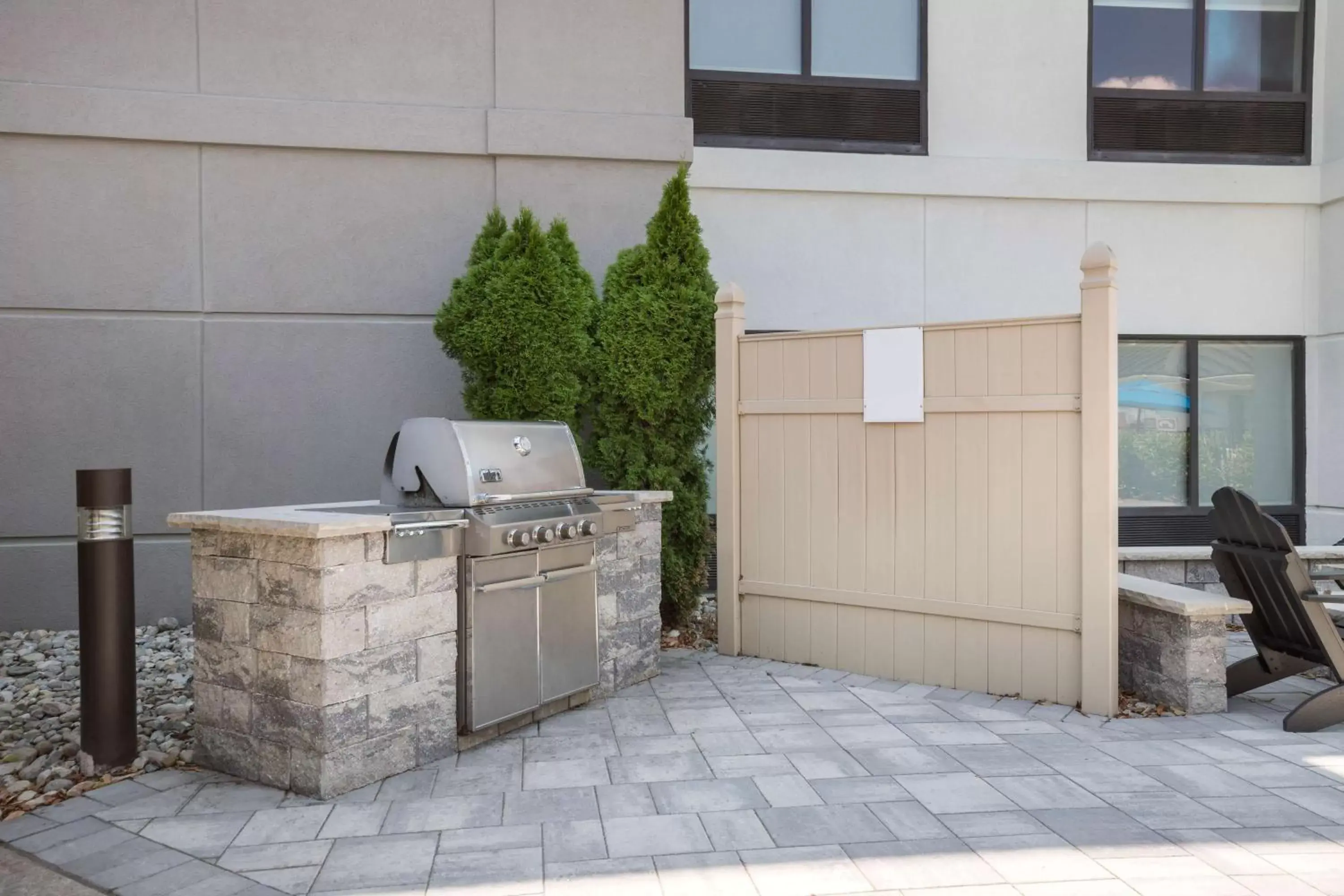 Property building in Hampton Inn Princeton Property building in Hampton Inn Princeton