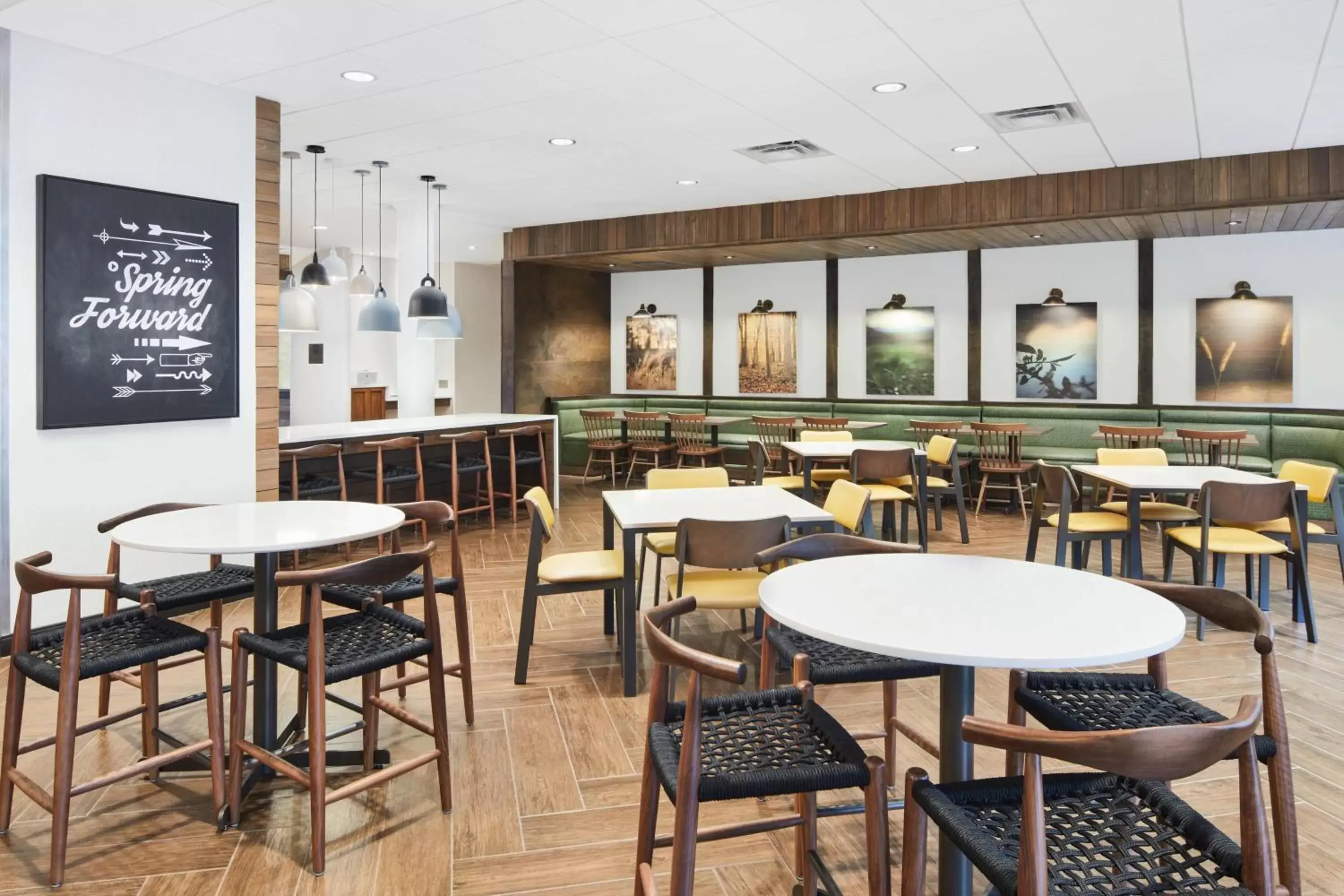 Breakfast, Restaurant/Places to Eat in Fairfield Inn & Suites by Marriott Raleigh Wake Forest