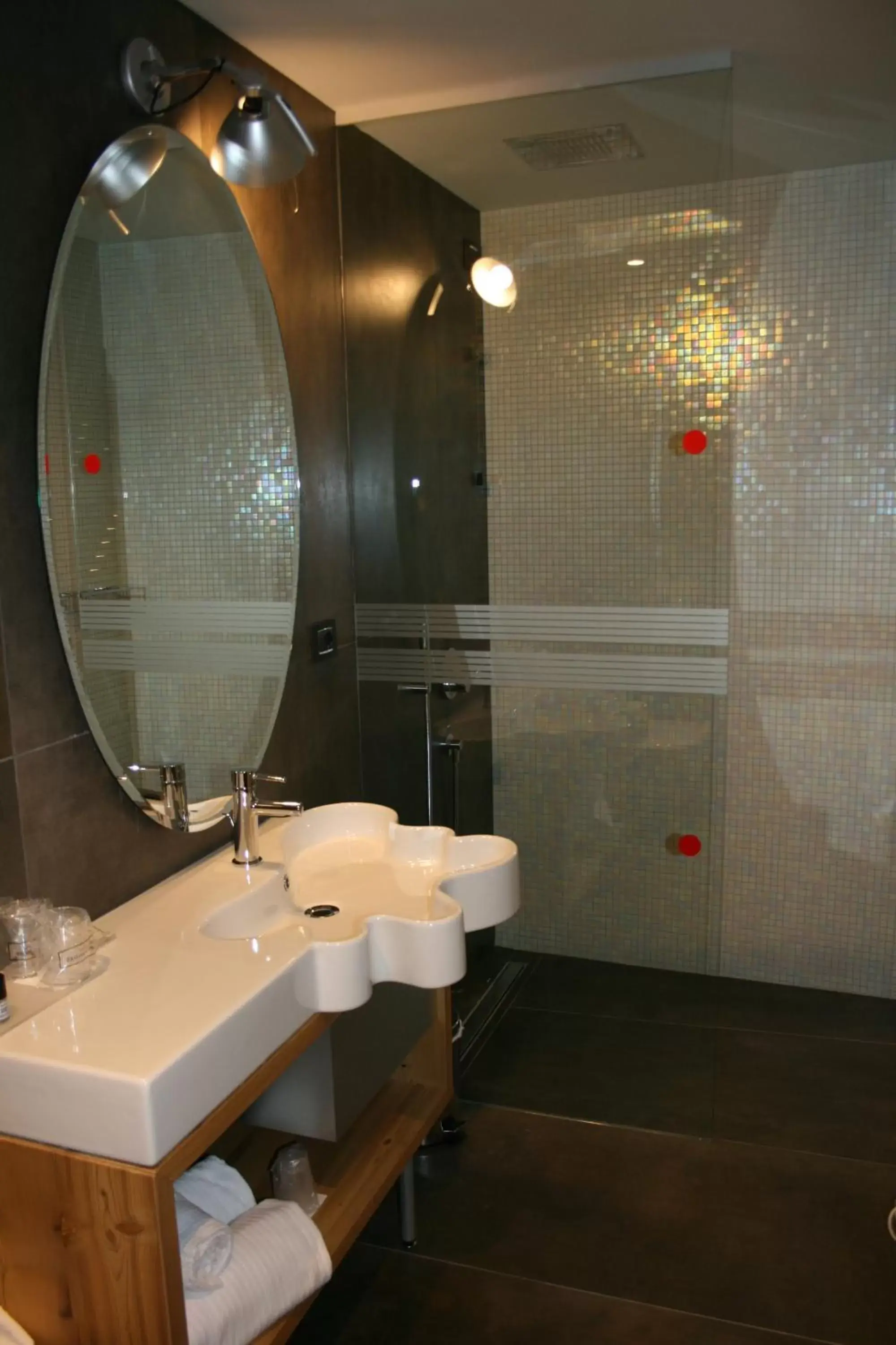 Photo of the whole room, Bathroom in Hotel Orso Grigio