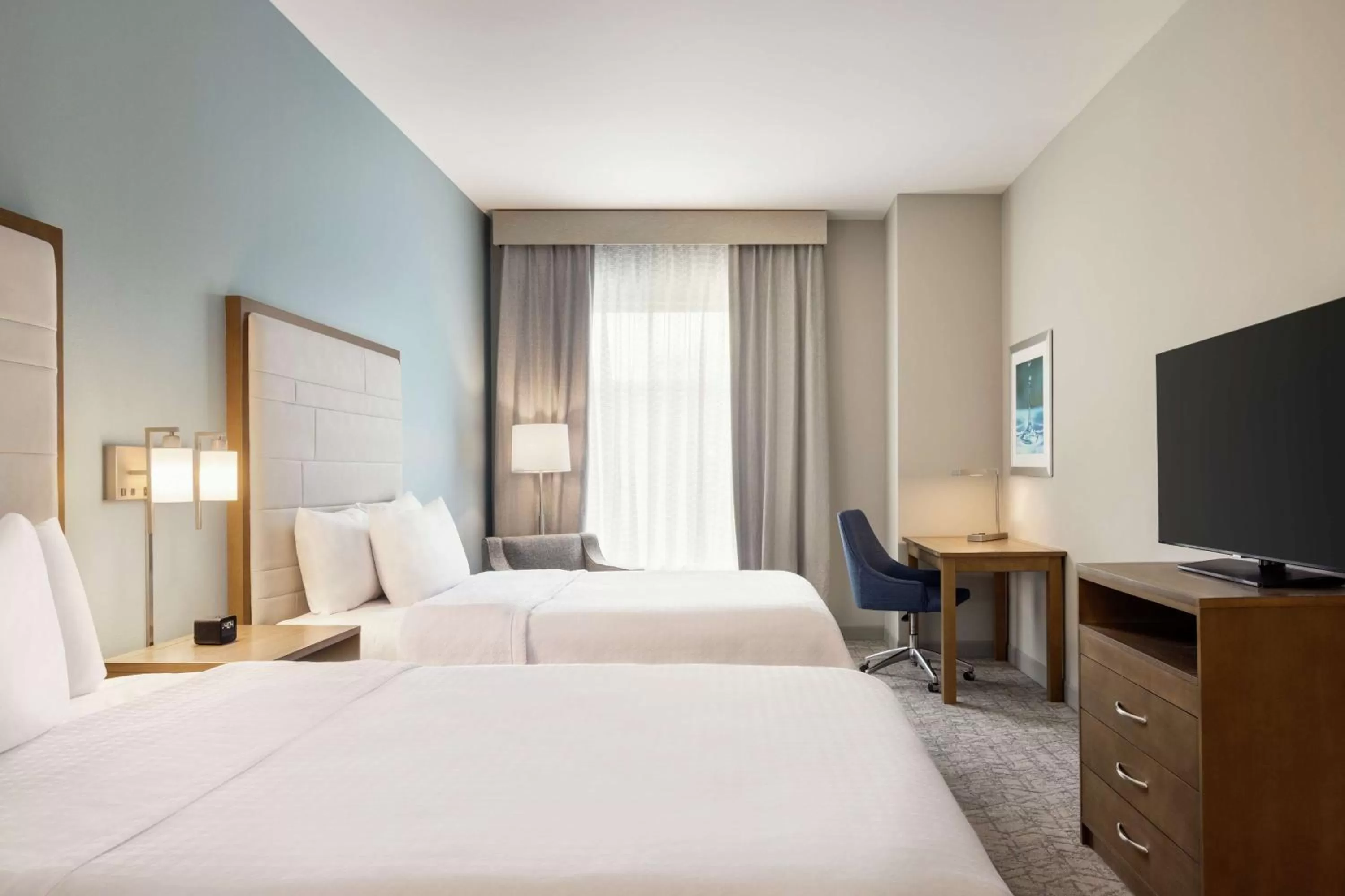 Bedroom, Bed in Homewood Suites By Hilton Mcdonough